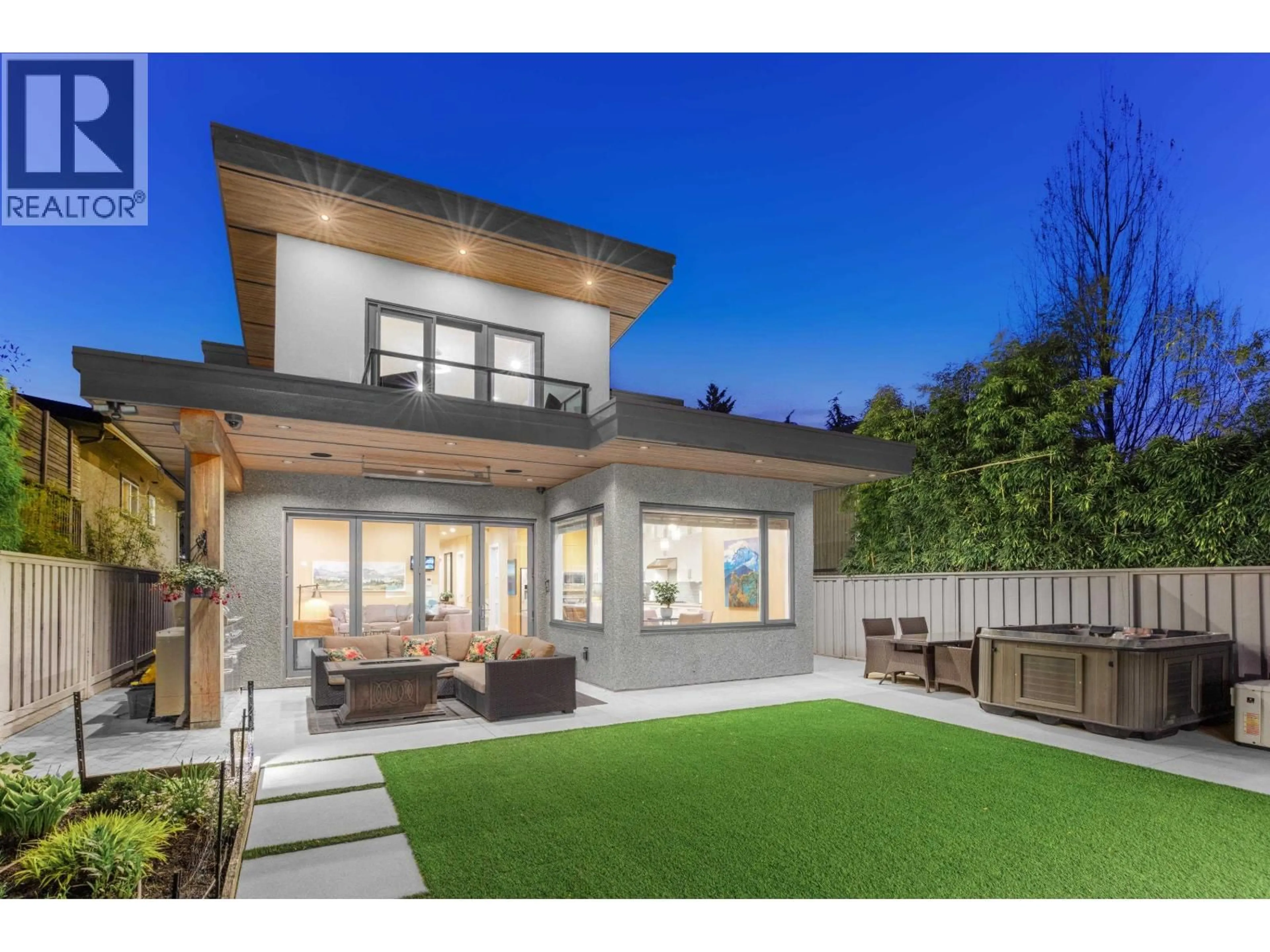 Unknown for 315 20TH STREET, North Vancouver British Columbia V7L3A8