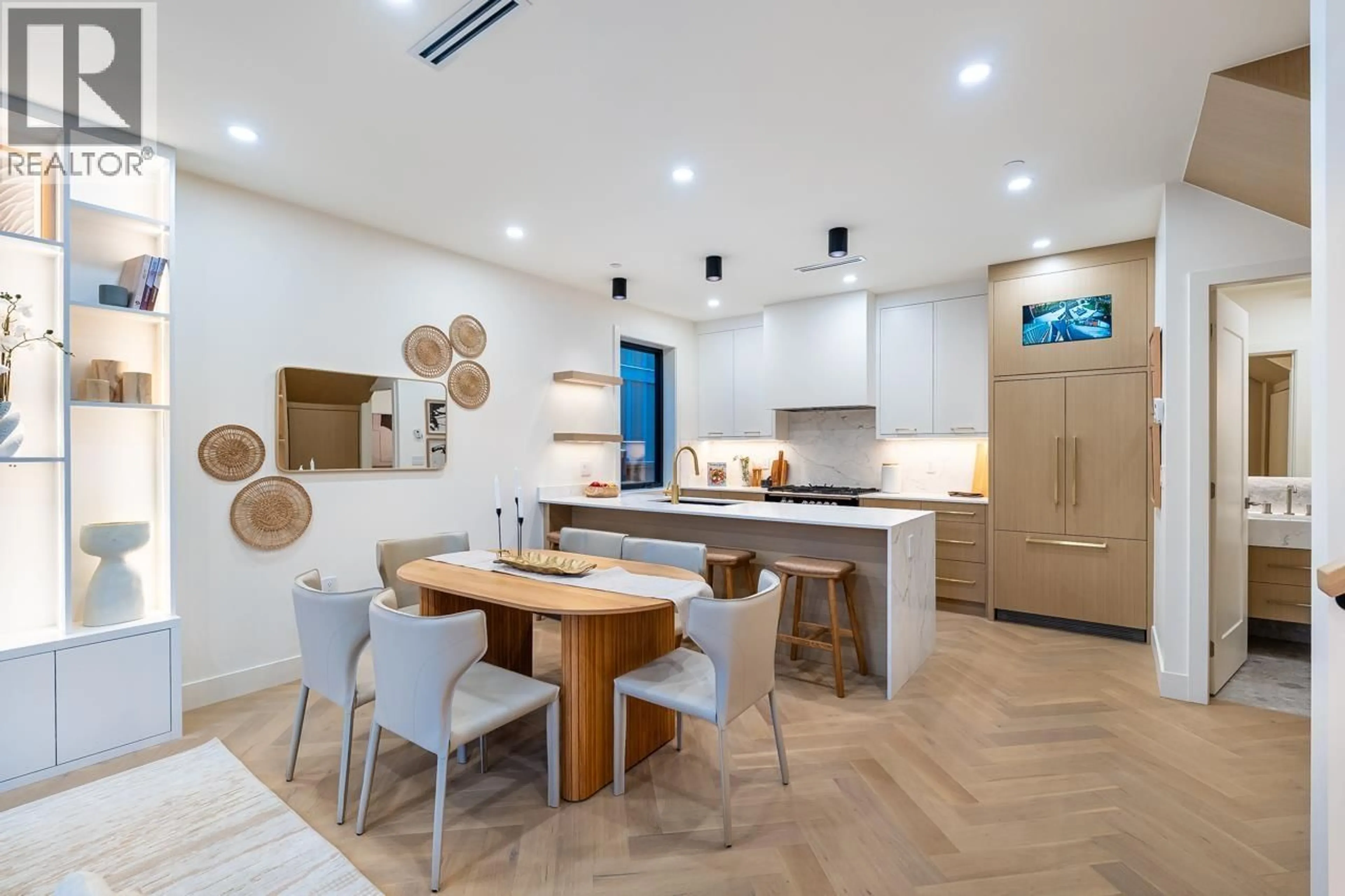 Open concept kitchen, unknown for 1 - 3345 13TH AVENUE, Vancouver British Columbia V6R2R8