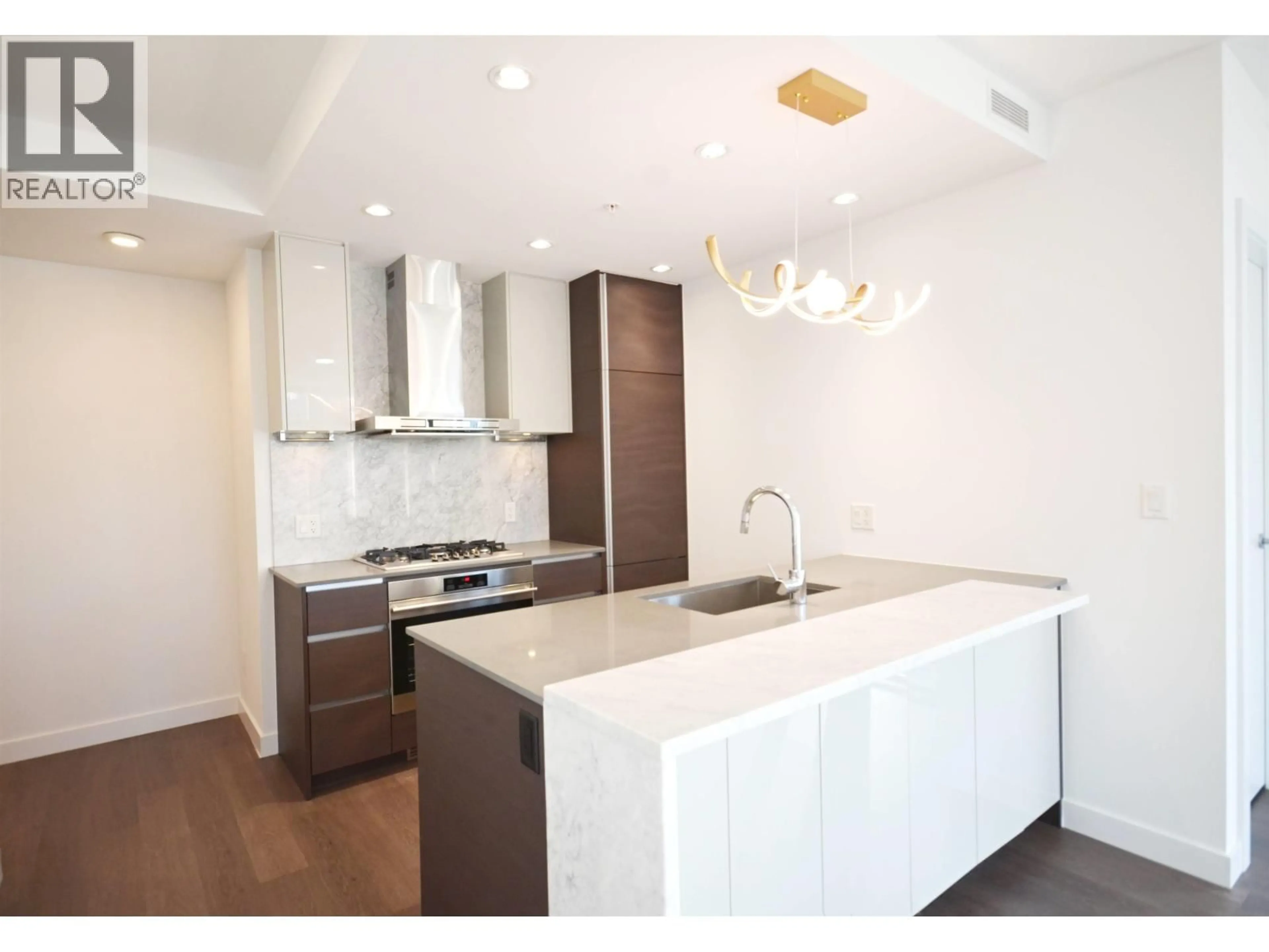 Open concept kitchen, unknown for 502 - 6098 STATION STREET, Burnaby British Columbia V5H0H4
