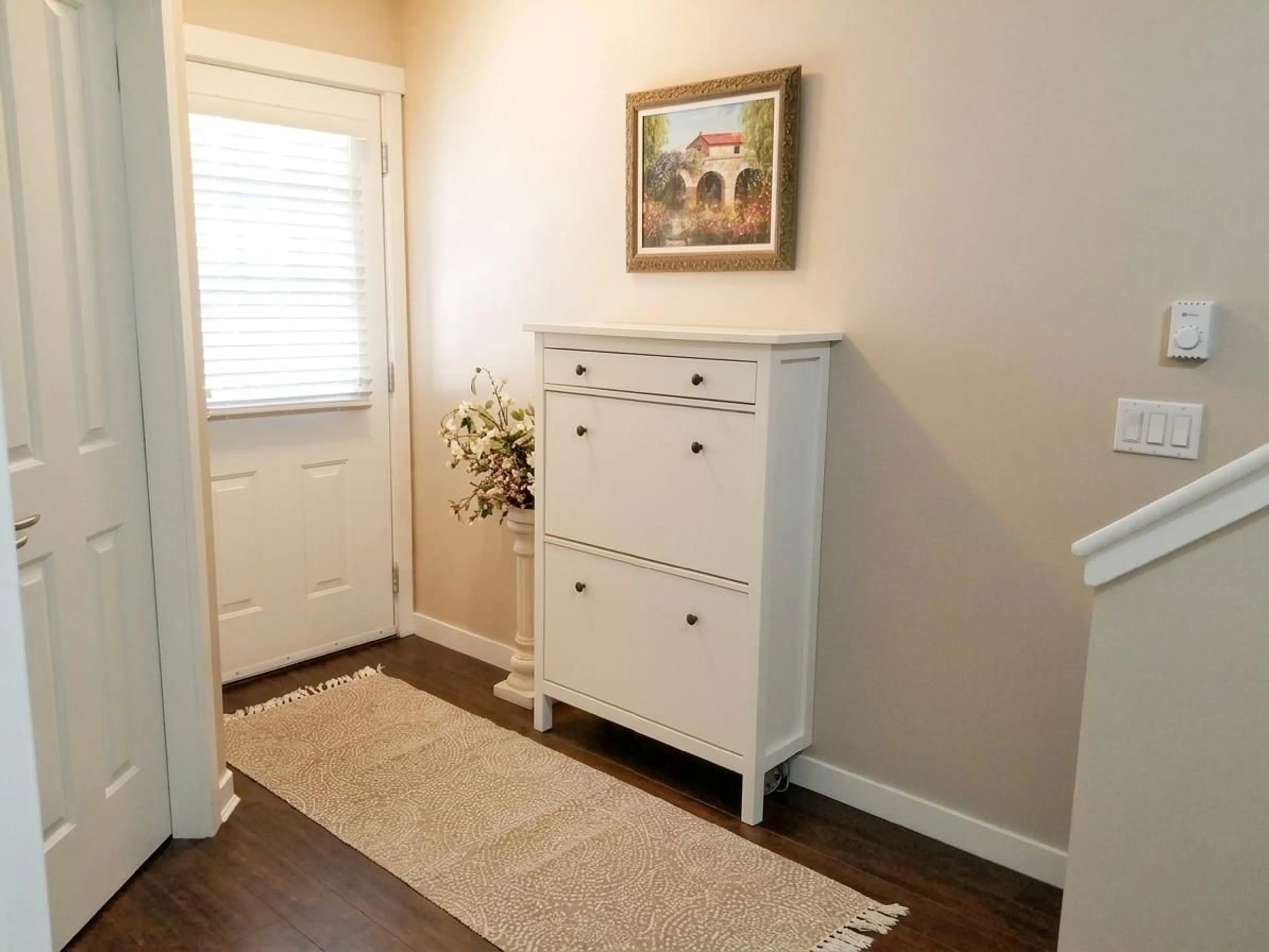 Indoor entryway for 181 - 2729 158 STREET, Surrey British Columbia V3Z1P4