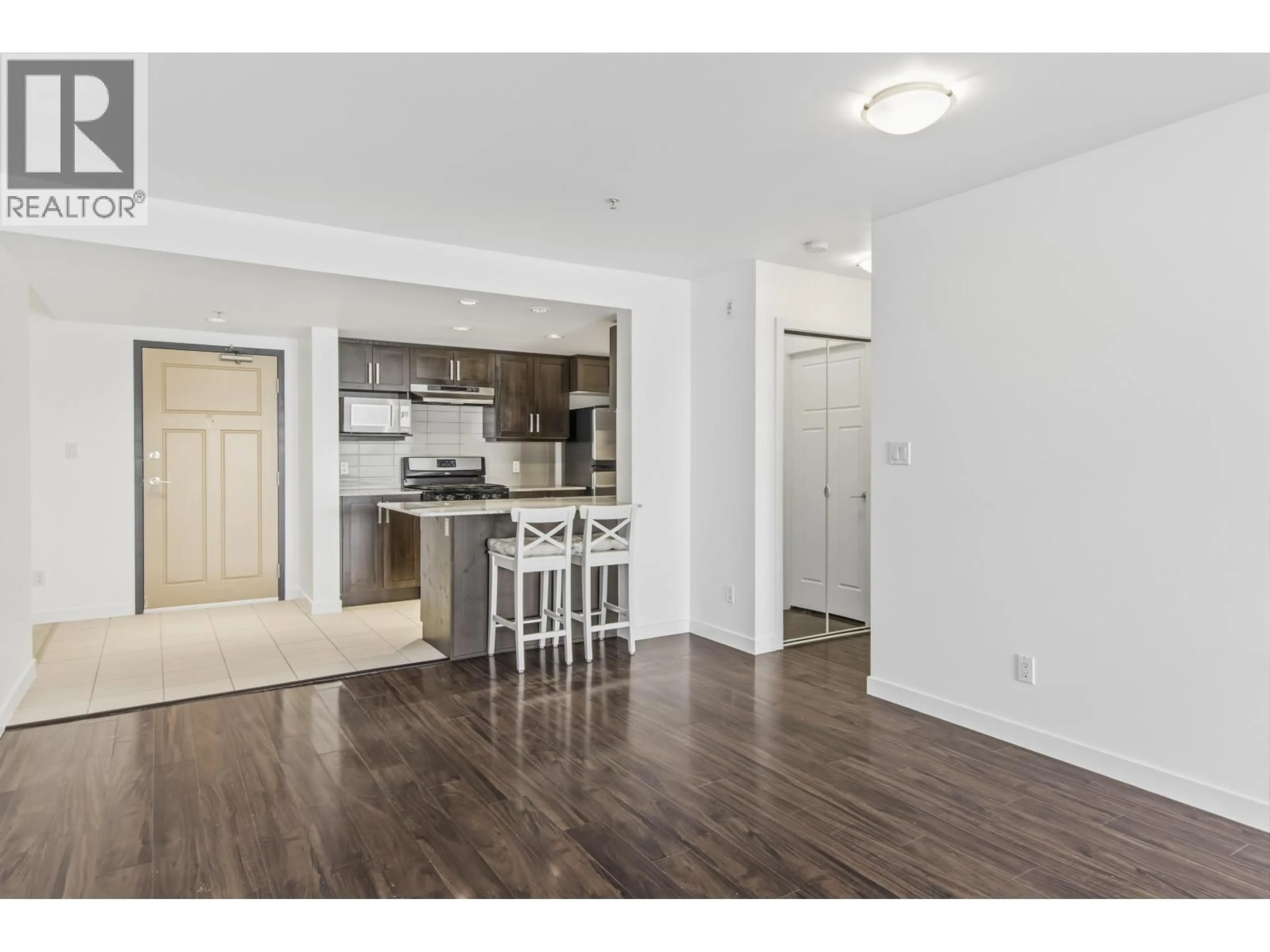 Unknown for 203 - 1212 MAIN STREET, Squamish British Columbia V8B0A6