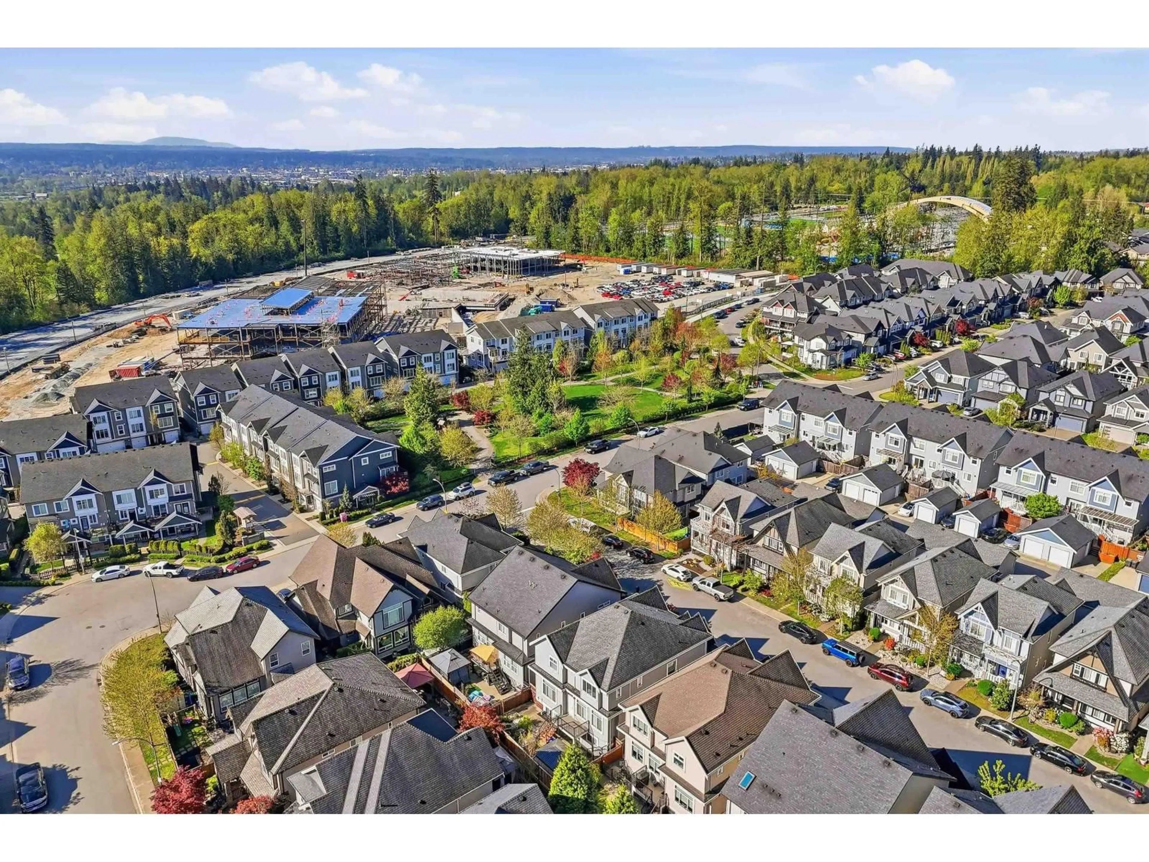 A pic from outside/outdoor area/front of a property/back of a property/a pic from drone, mountain view for 7669 211A STREET, Langley British Columbia V2Y0K7