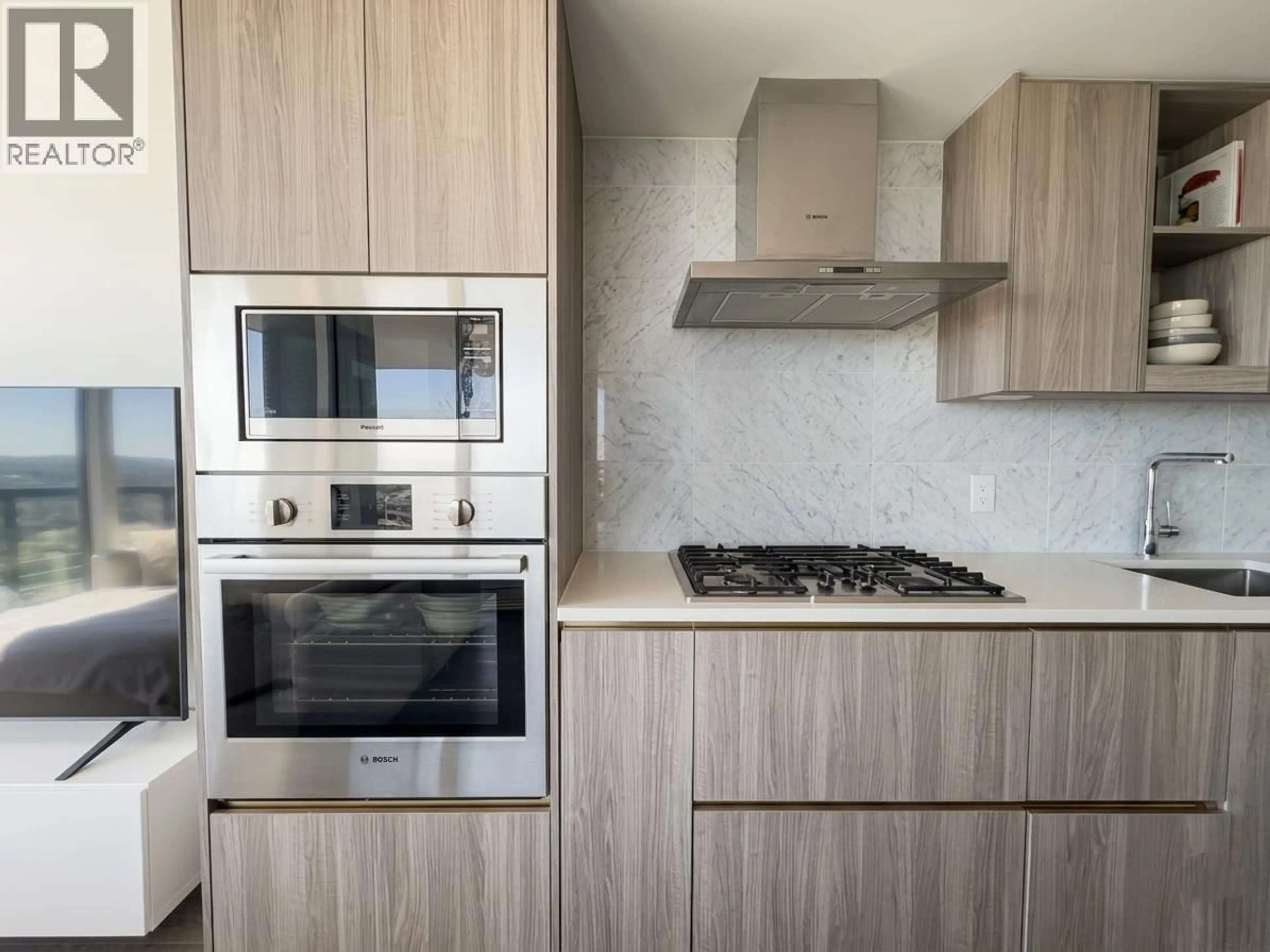 Standard kitchen, wood/laminate floor for 3211 - 4720 LOUGHEED HIGHWAY, Burnaby British Columbia V5C0M8