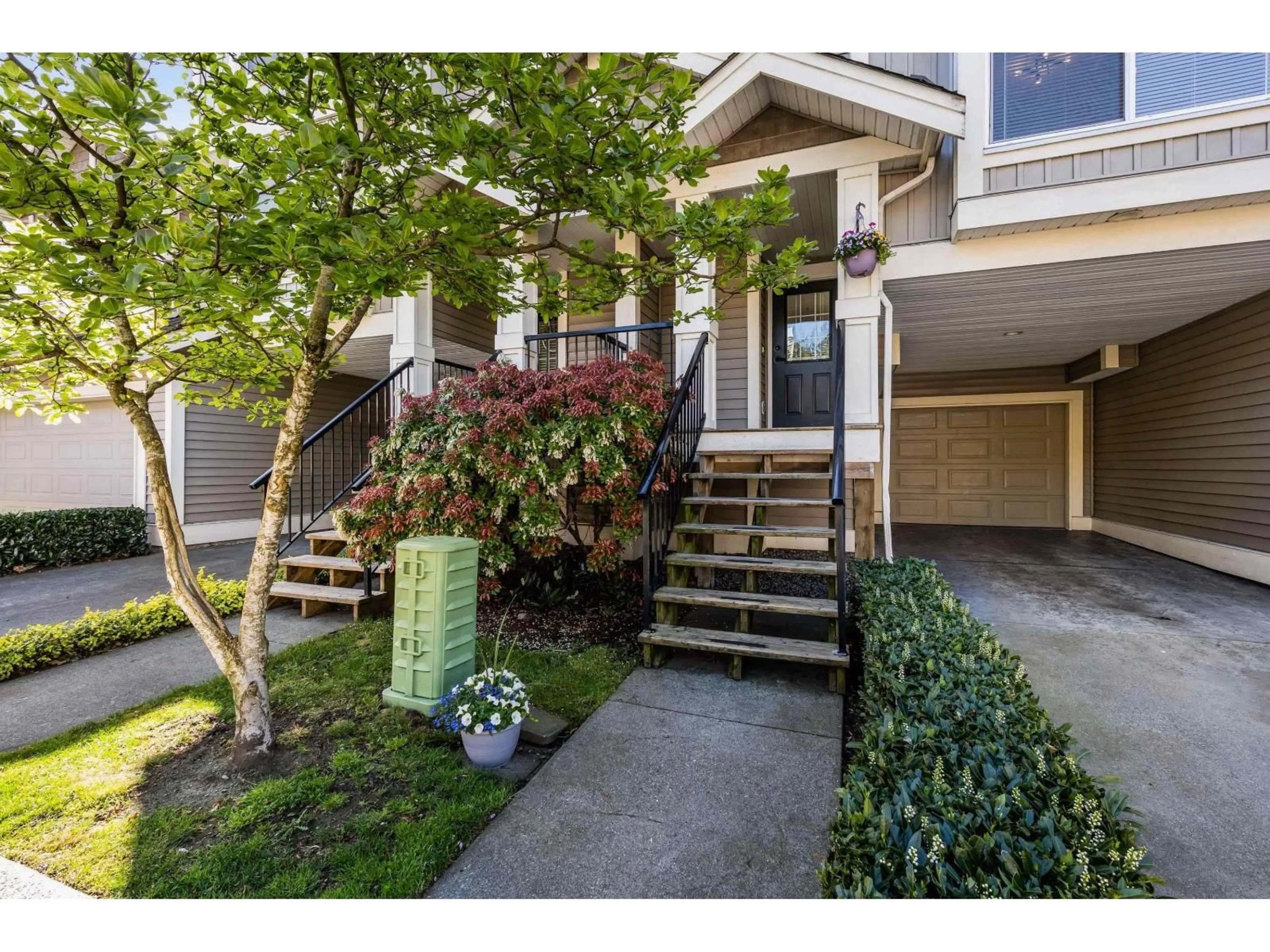 Unknown for 5 - 45550 SHAWNIGAN CRESCENT, Chilliwack British Columbia V2R5Y1