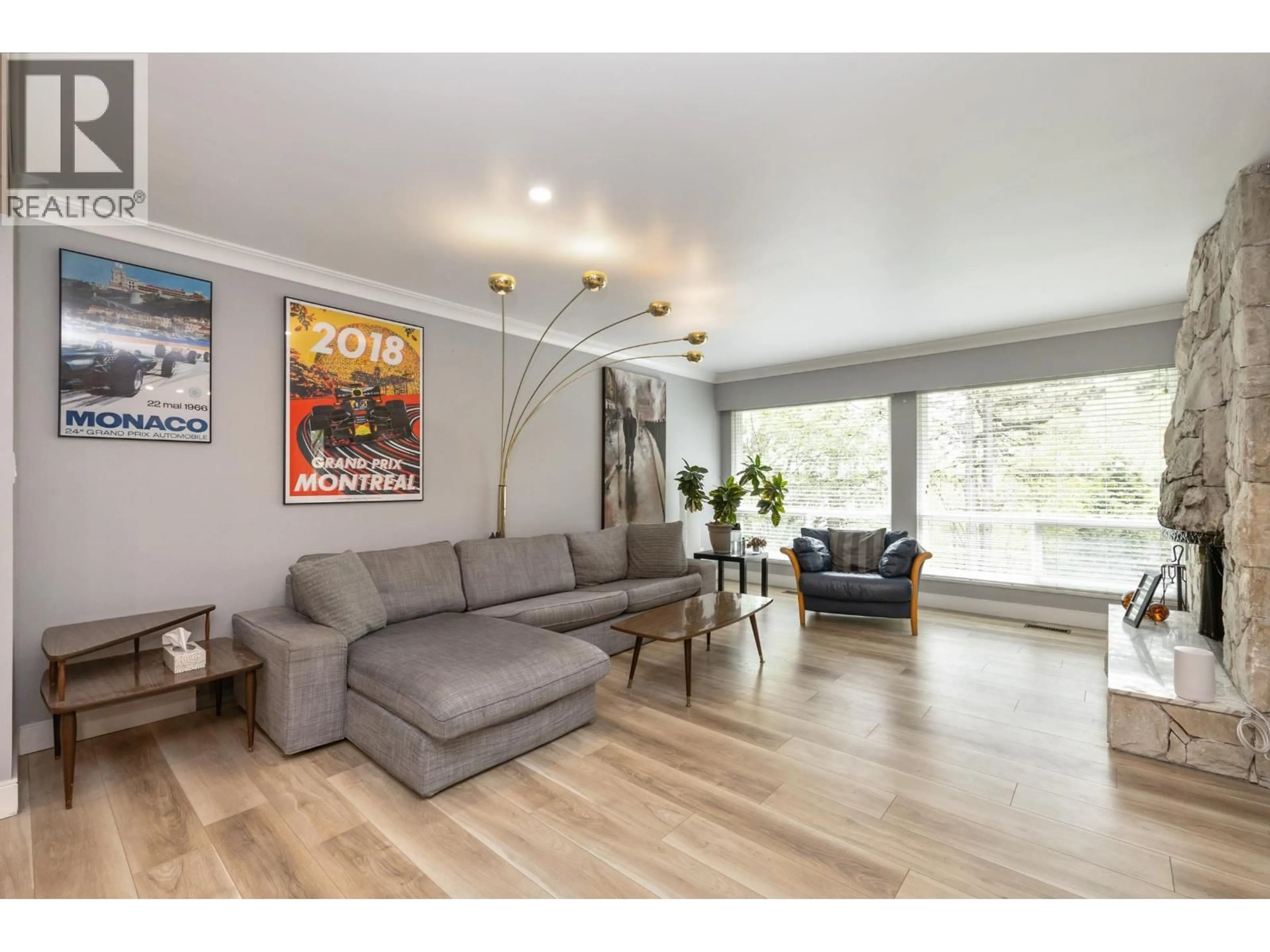 Unknown for 320 GLOUCESTER COURT, Coquitlam British Columbia V3K5S5