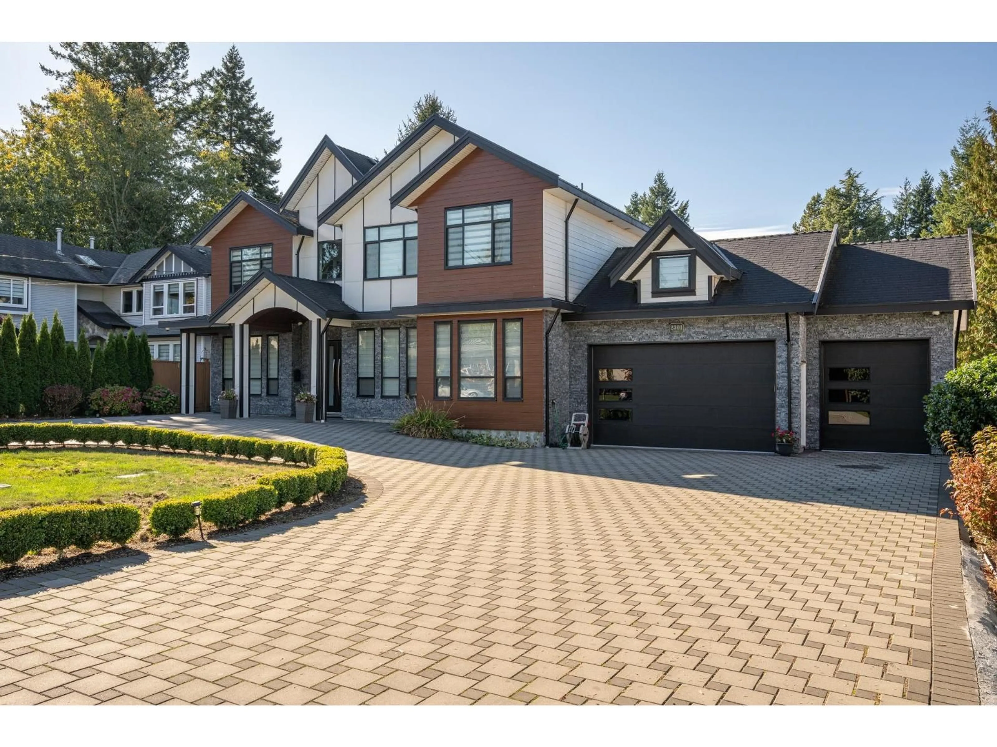 Home with brick exterior material, street for 2301 153 STREET, Surrey British Columbia V4A4R3