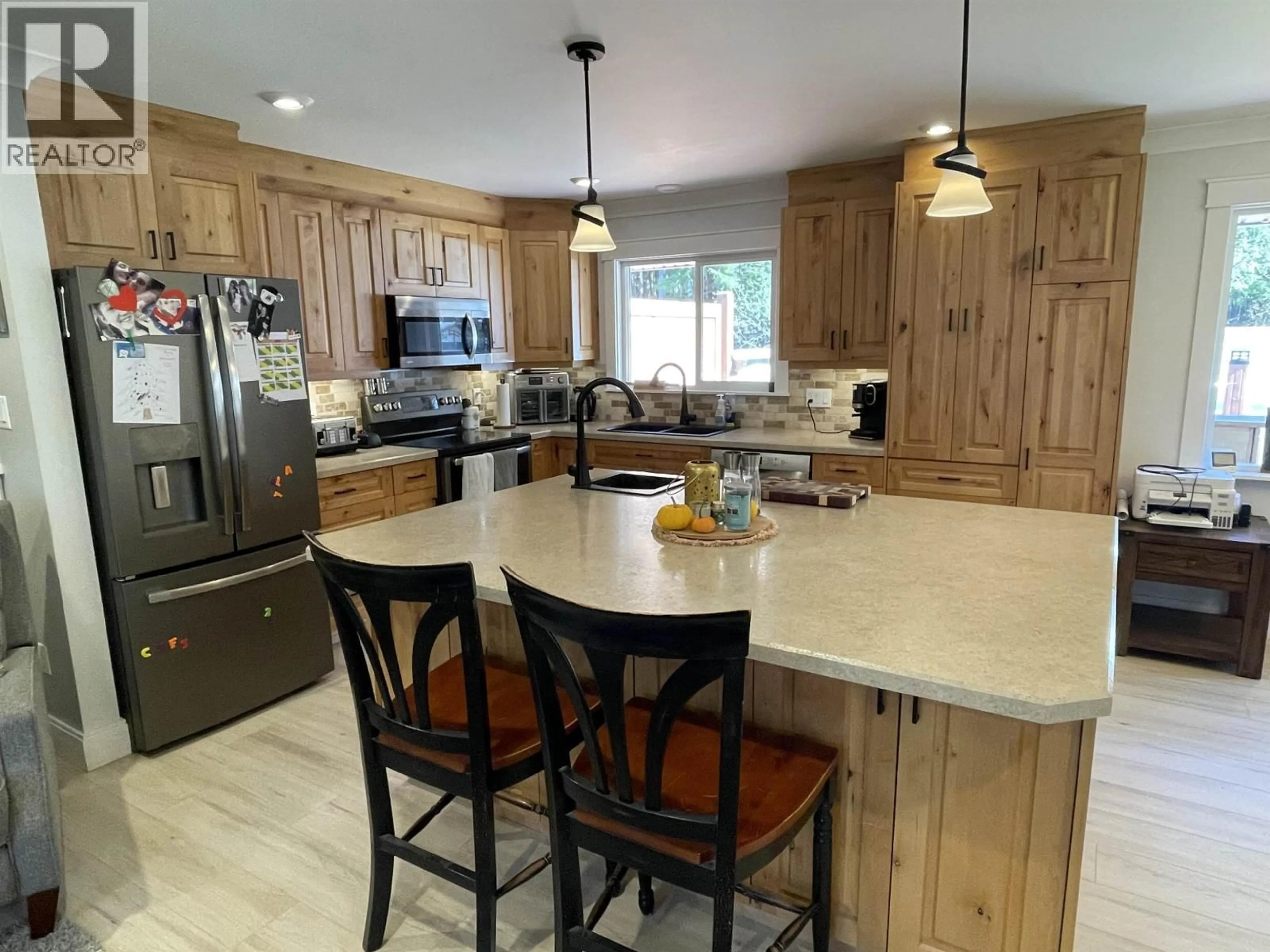 Open concept kitchen, unknown for 2090 CHURCHILL DRIVE, Terrace British Columbia V8G0E8