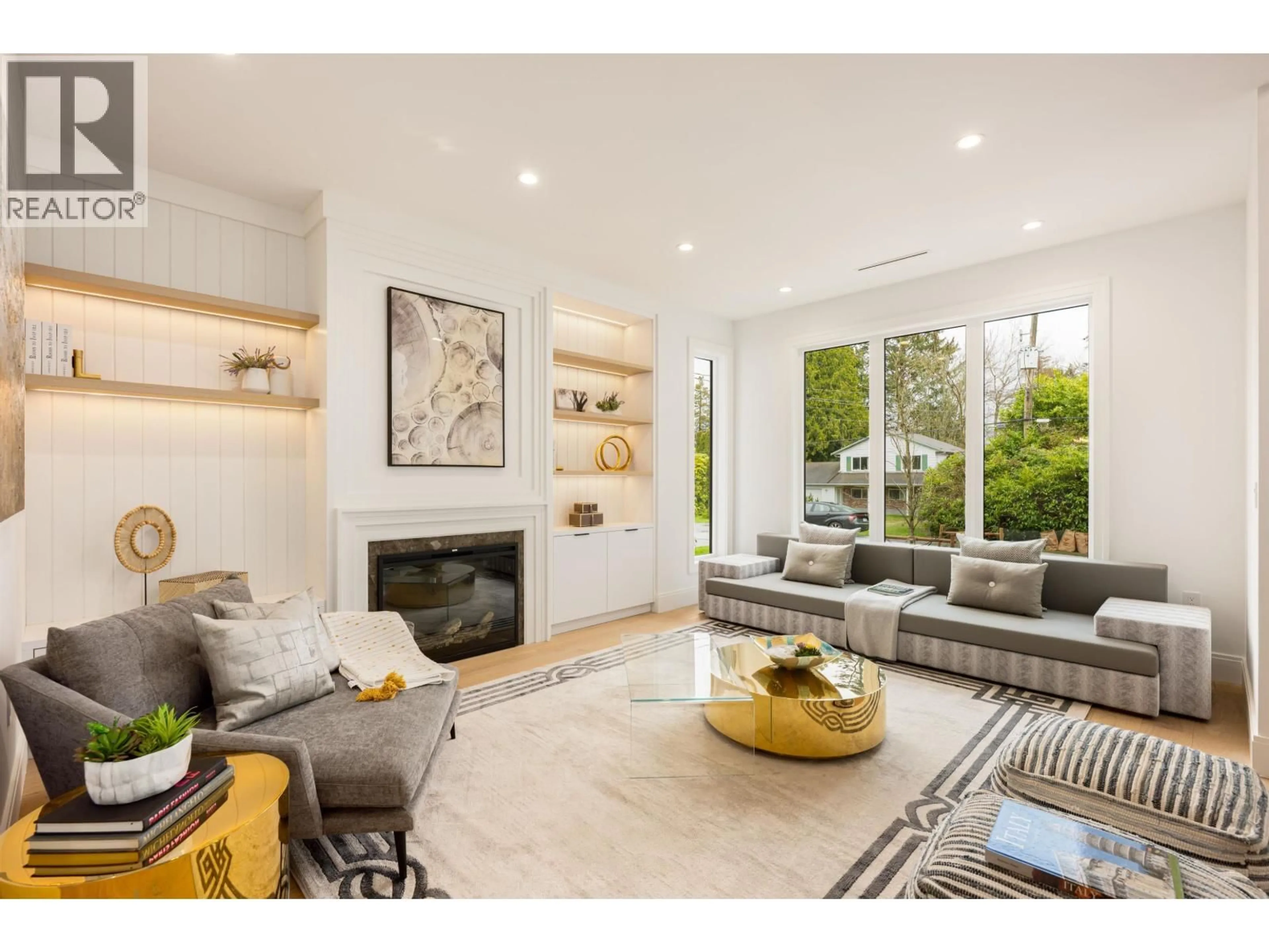 Living room with furniture, unknown for 1493 55 STREET, Delta British Columbia V4M3K4