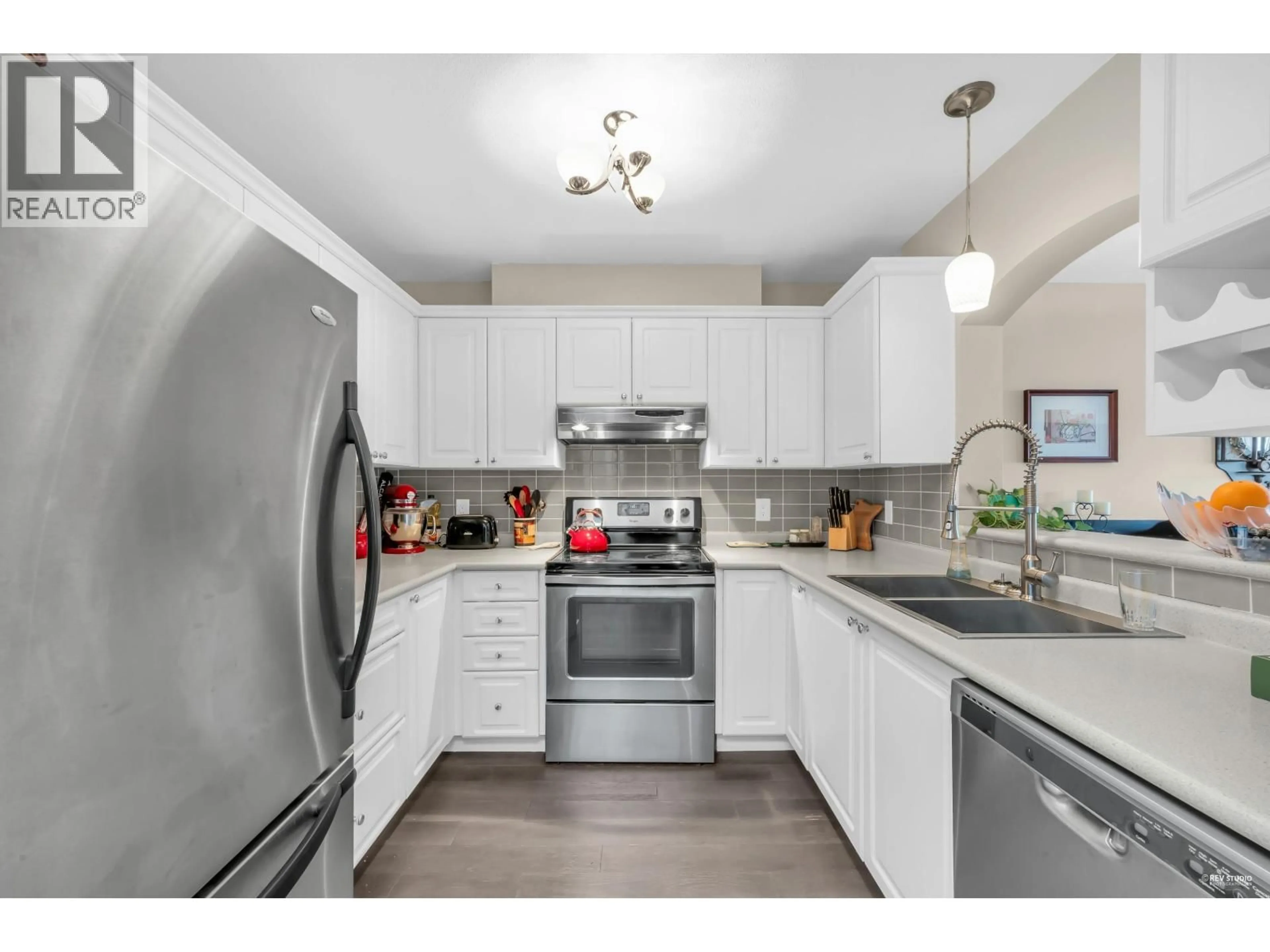 Unknown for 403 - 2970 PRINCESS CRESCENT, Coquitlam British Columbia V3B7R5