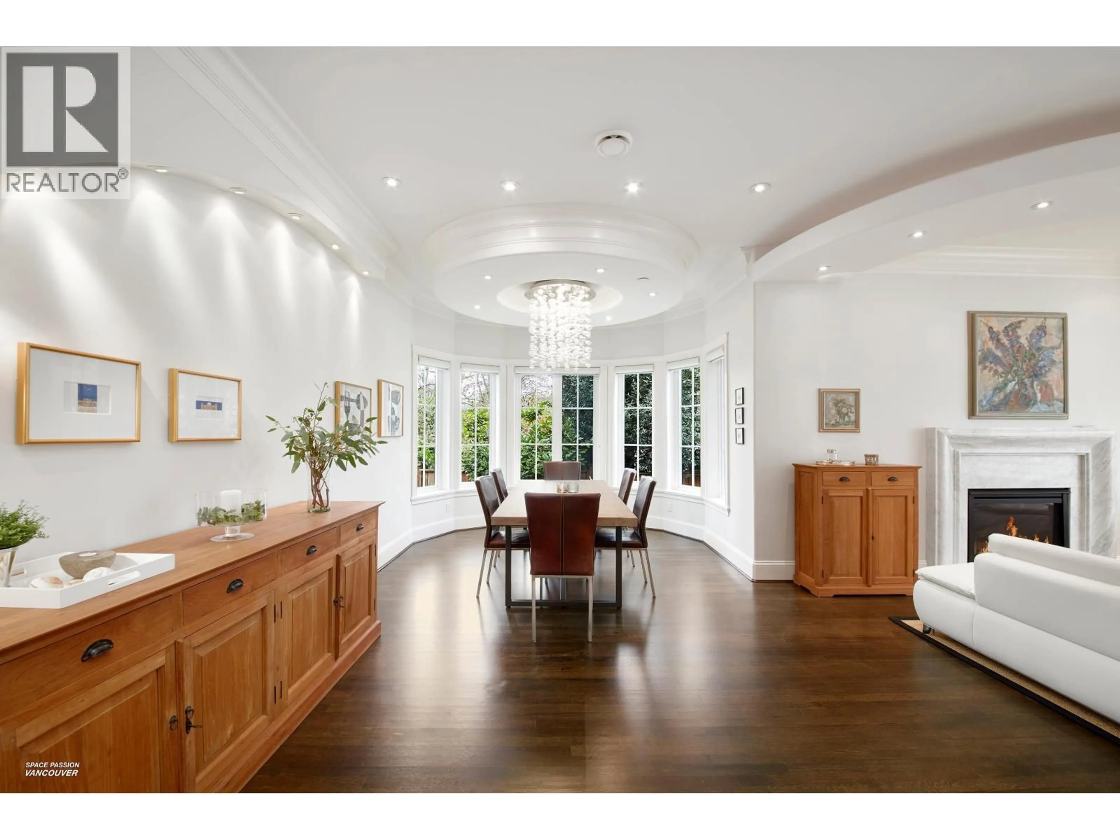 Unknown for 2262 36TH AVENUE, Vancouver British Columbia V6M1L5