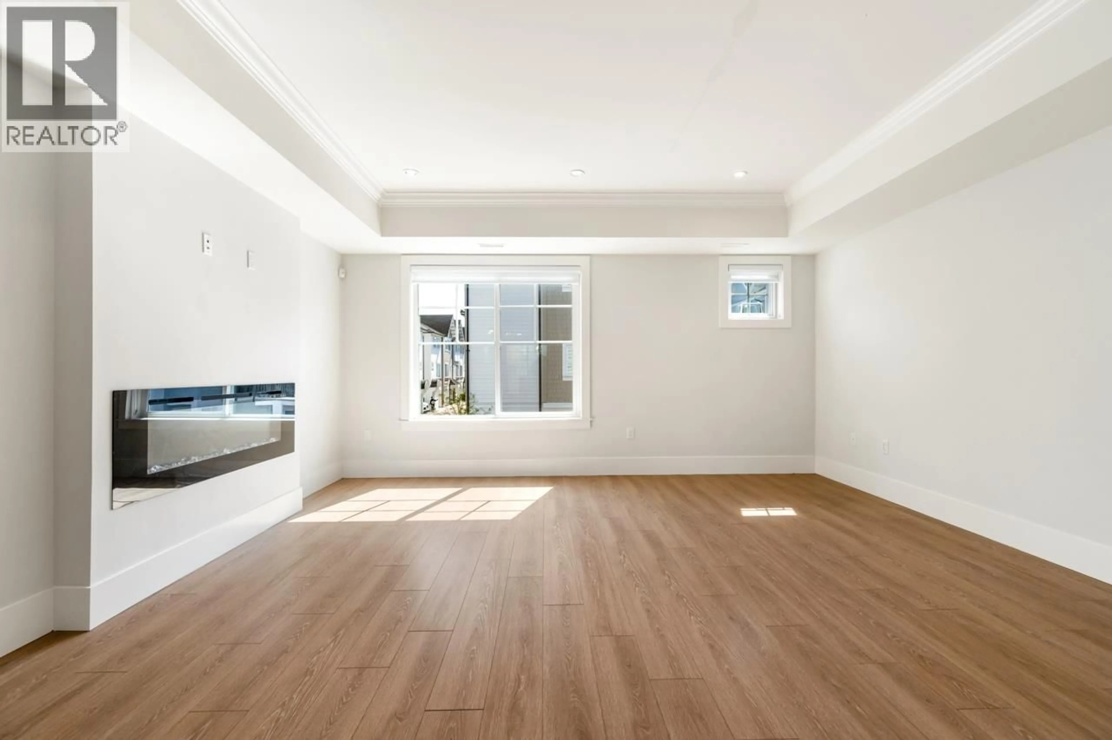 A pic of a room for 17 - 9211 MCKIM WAY, Richmond British Columbia V6X0T1