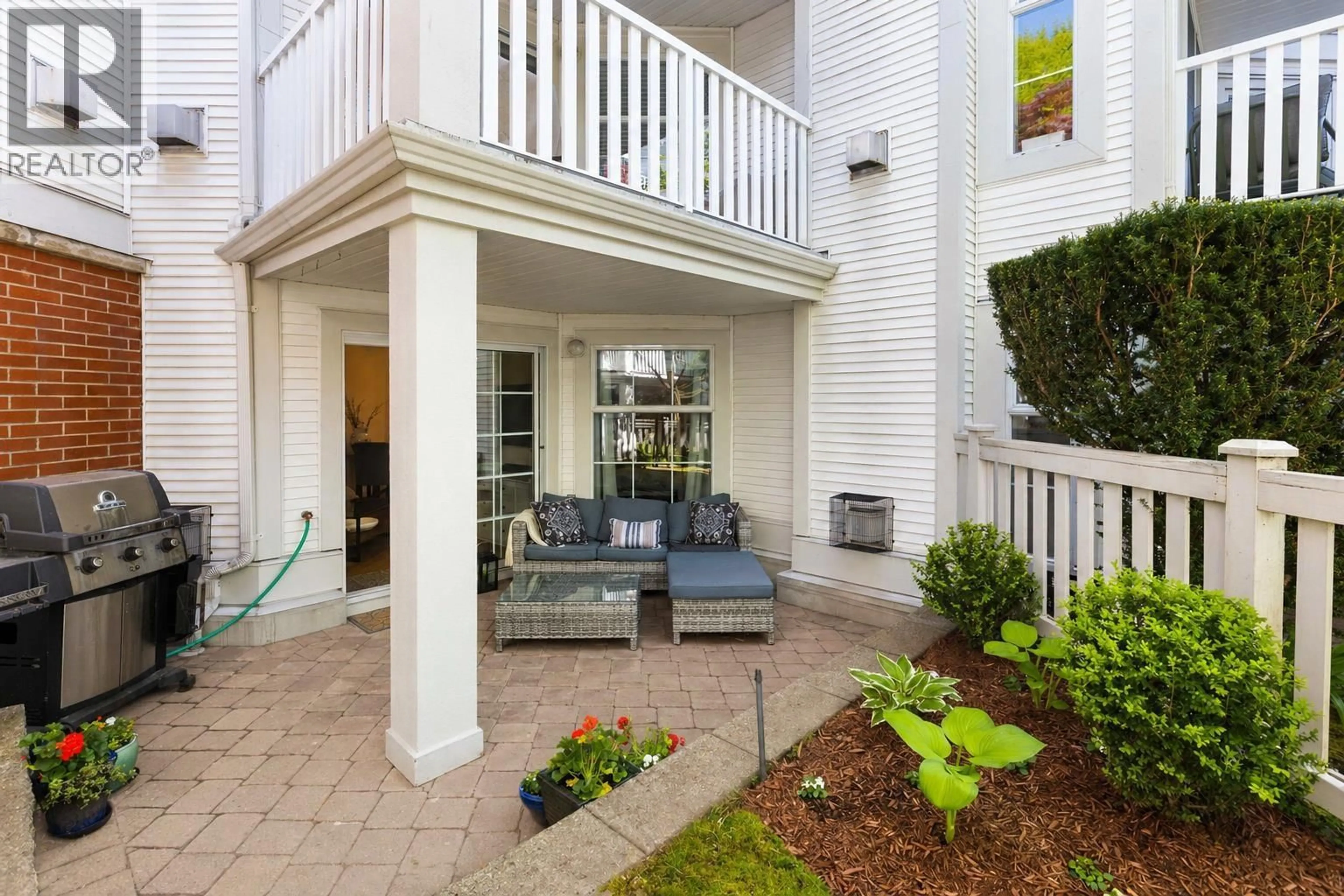 Patio, unknown for 113 - 147 1ST STREET, North Vancouver British Columbia V7L1B2