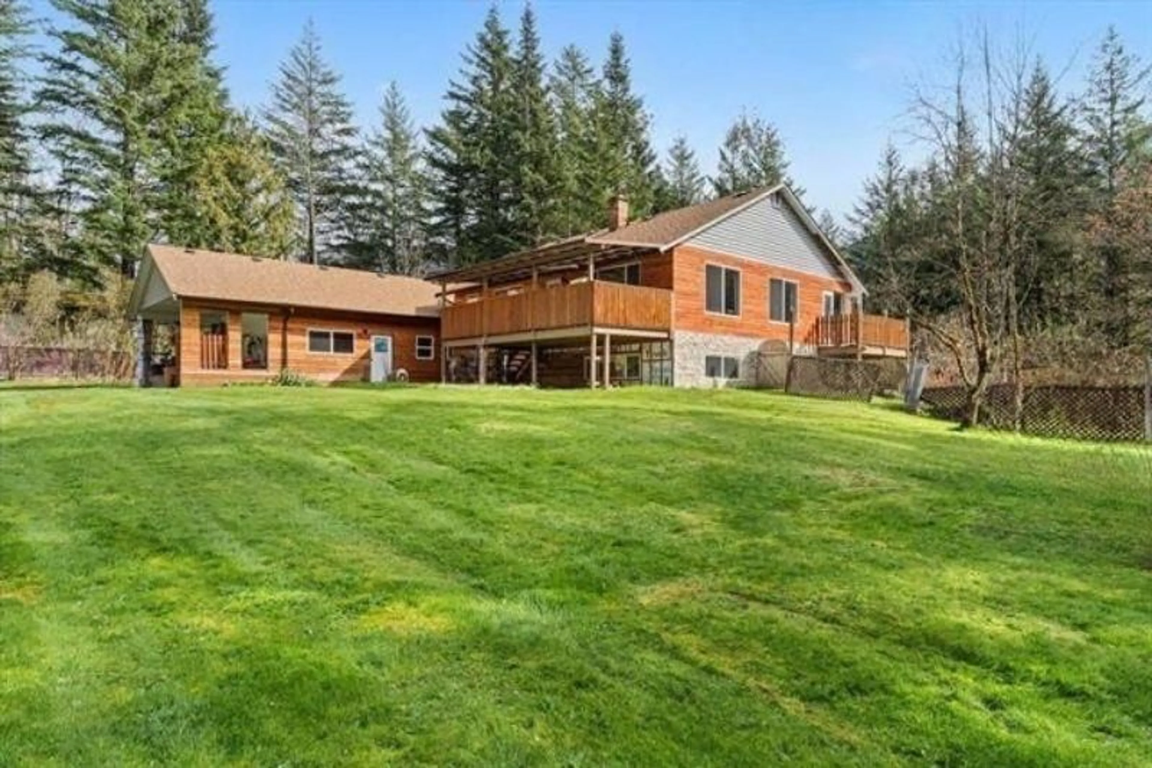 A pic from outside/outdoor area/front of a property/back of a property/a pic from drone, unknown for 27383 DOGWOOD VALLEY ROAD, Hope British Columbia V0X1L3