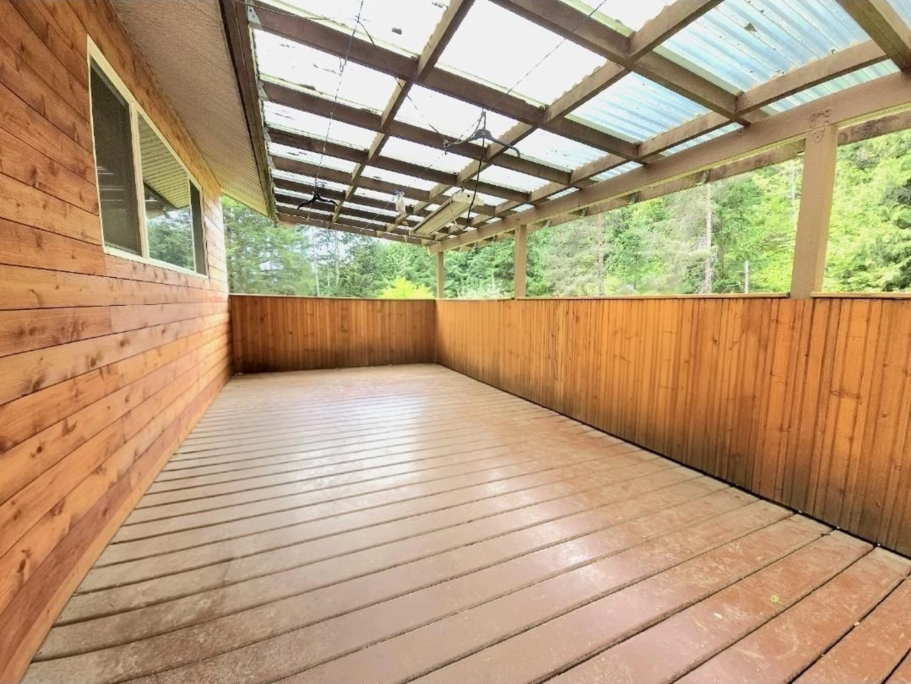 Patio, unknown for 27383 DOGWOOD VALLEY ROAD, Hope British Columbia V0X1L3