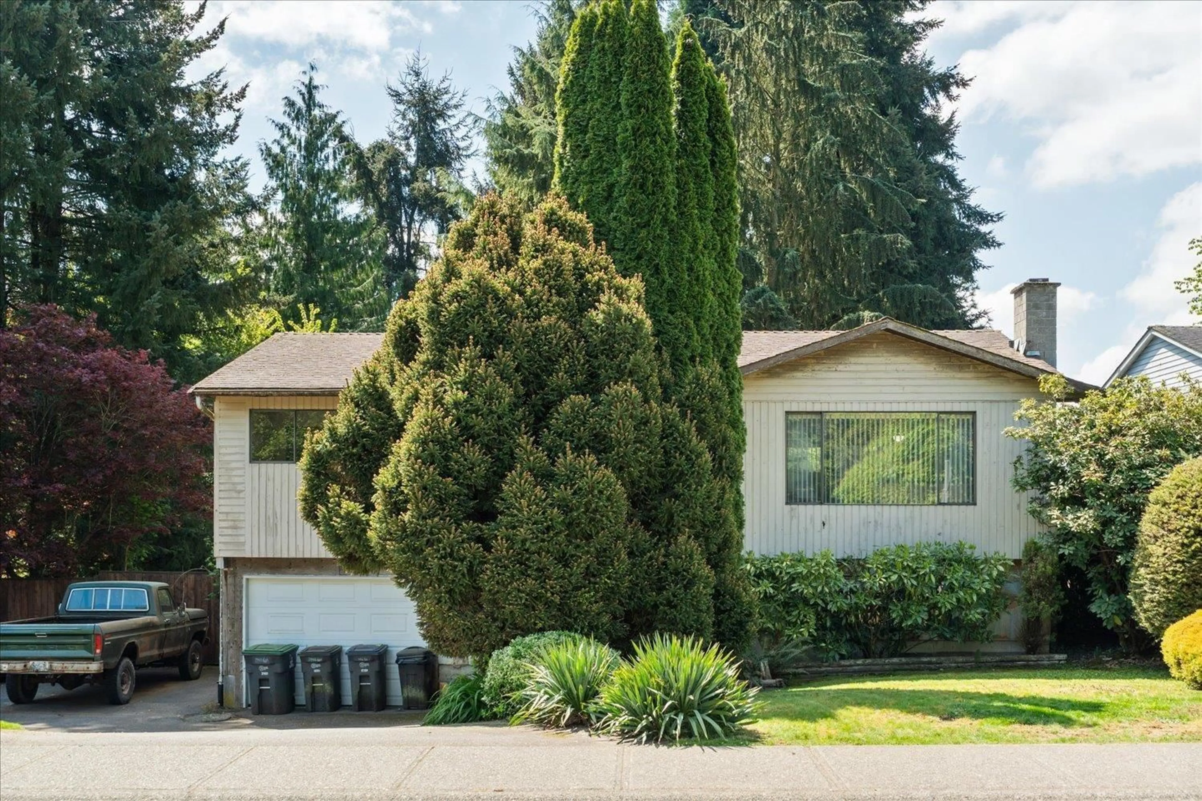 Home with vinyl exterior material, street for 19426 63A AVENUE, Surrey British Columbia V3S7L6