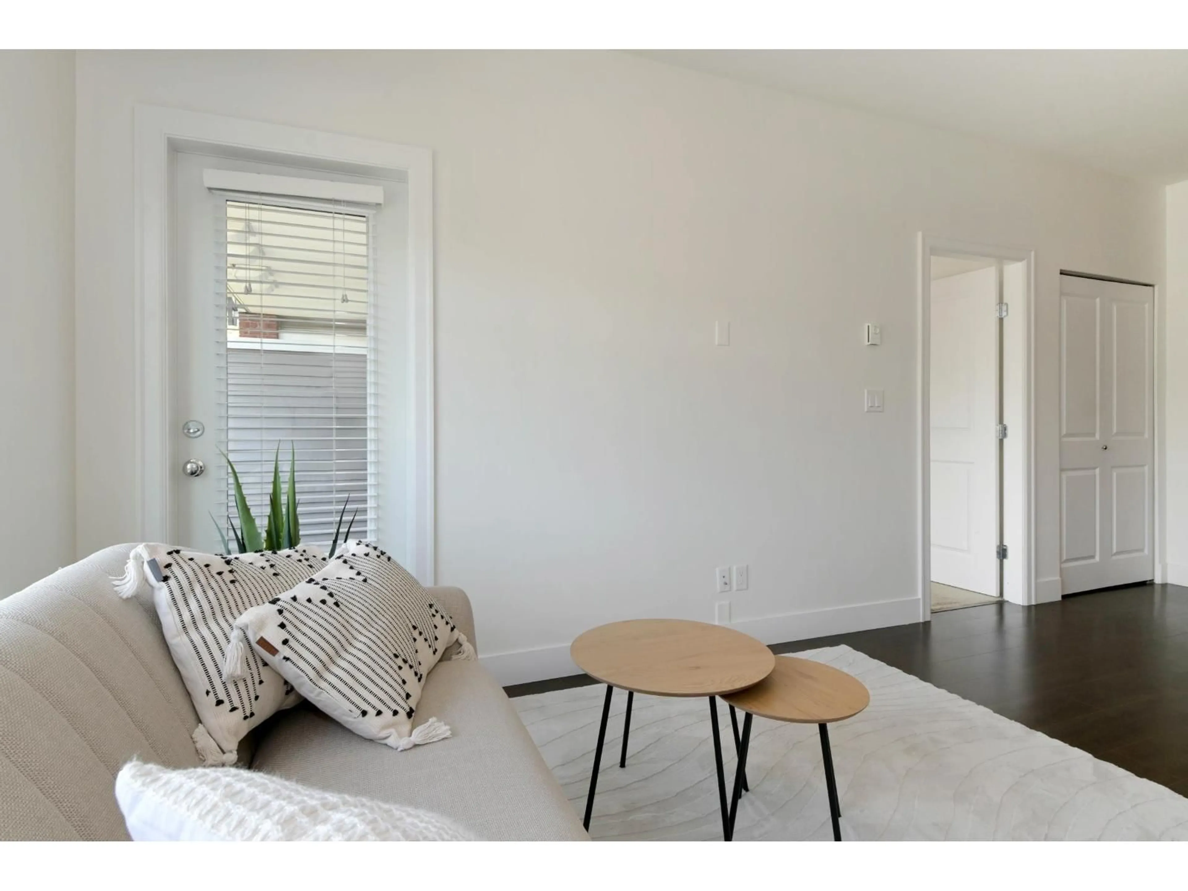 A pic of a room for 416 - 6480 195A STREET, Surrey British Columbia V4N6P1