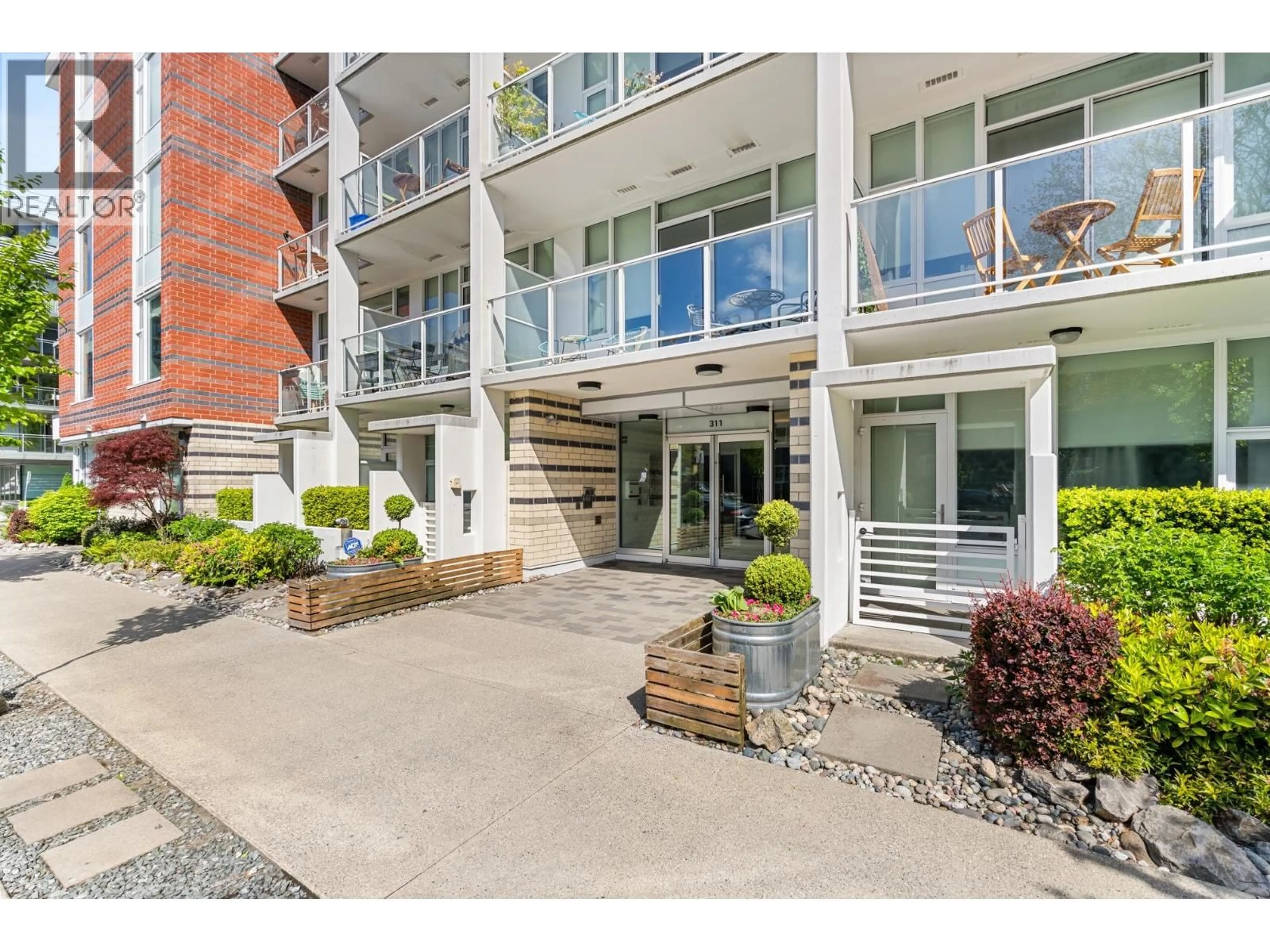 Unknown for 304 - 311 6TH AVENUE, Vancouver British Columbia V5T0G9