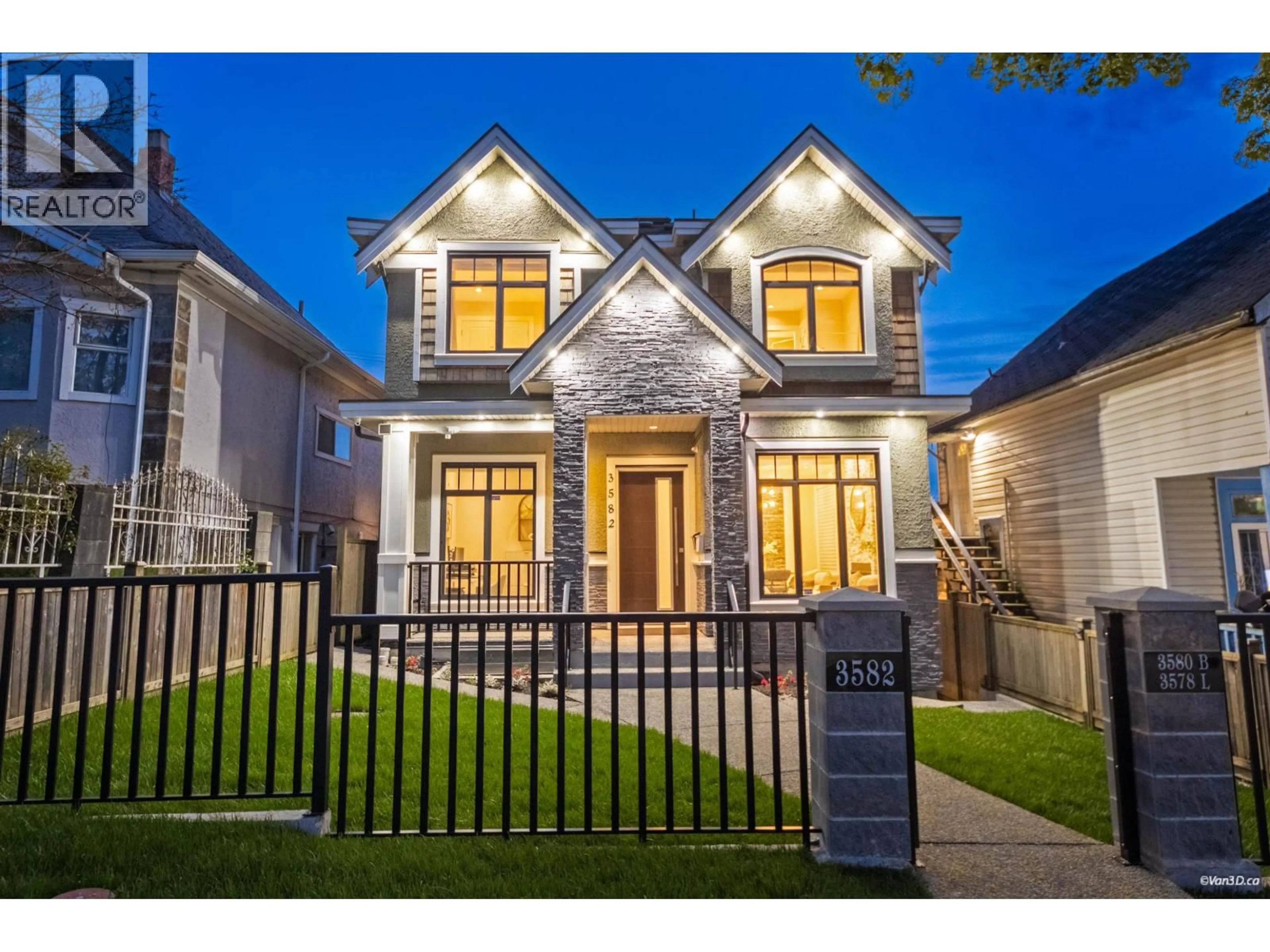 Home with brick exterior material, street for 3582 FRANKLIN STREET, Vancouver British Columbia V5K1Y5