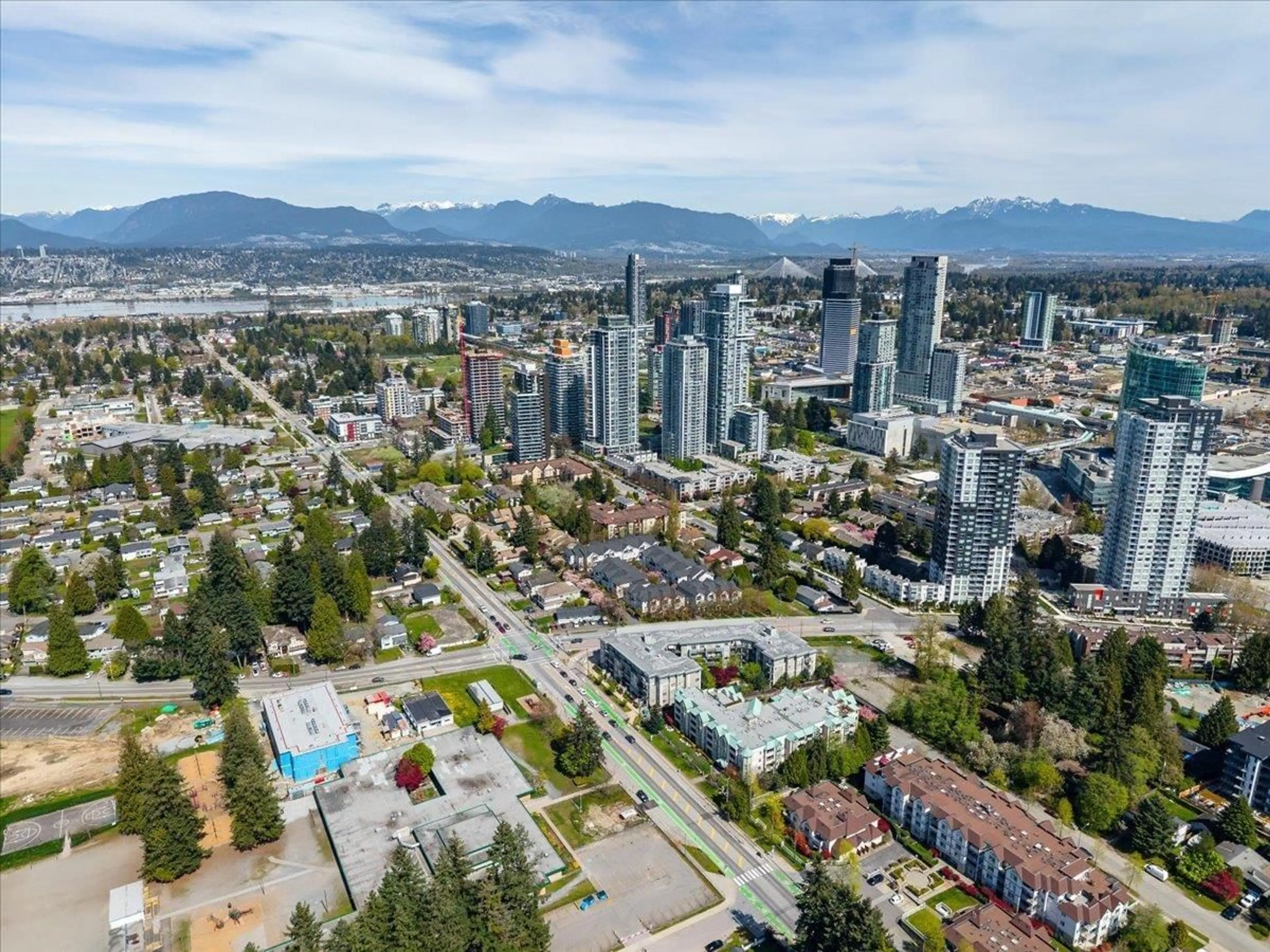A pic from outside/outdoor area/front of a property/back of a property/a pic from drone, city buildings view from balcony for 114 - 10128 132 STREET, Surrey British Columbia V3T3T5