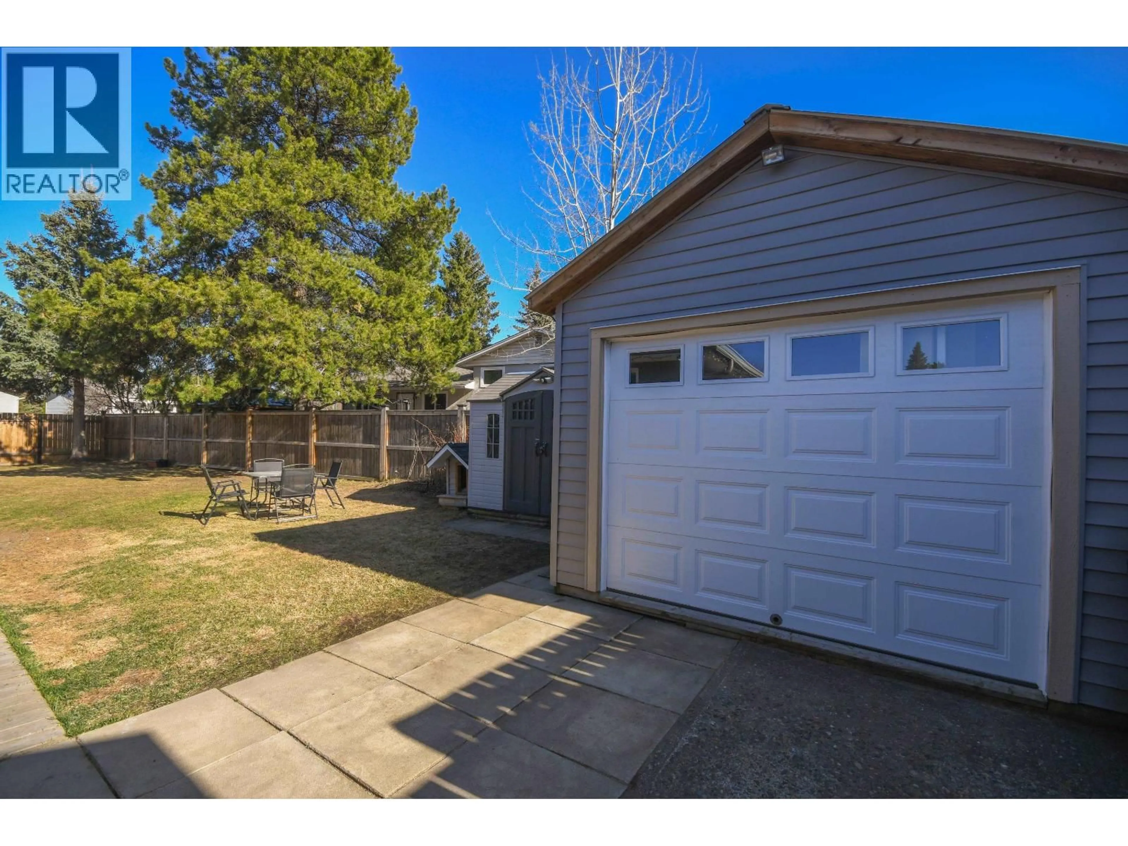 Unknown for 6033 SELKIRK CRESCENT, Prince George British Columbia V2N2G9