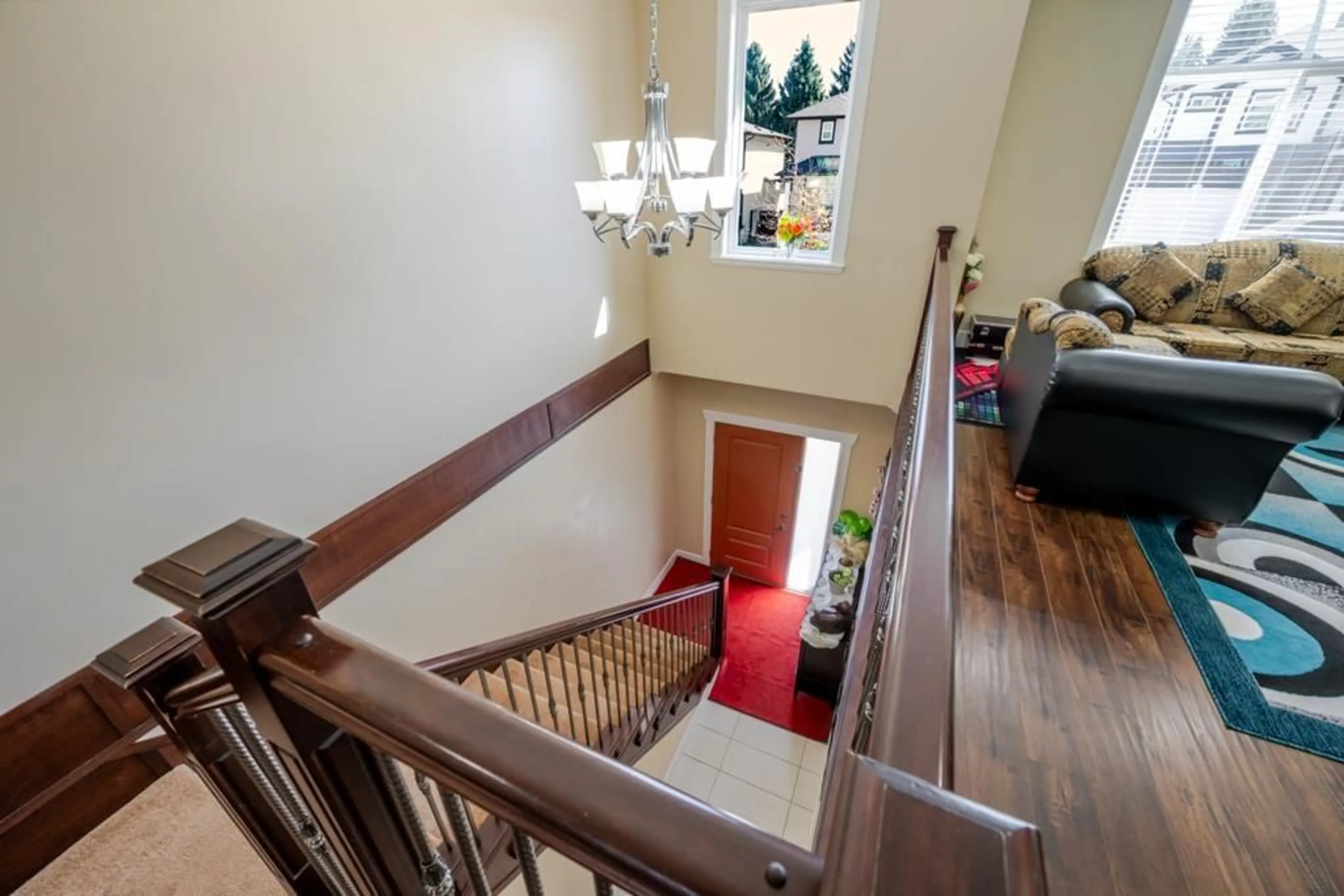 Indoor foyer for 3423 HAZELWOOD PLACE, Abbotsford British Columbia V2S0H8