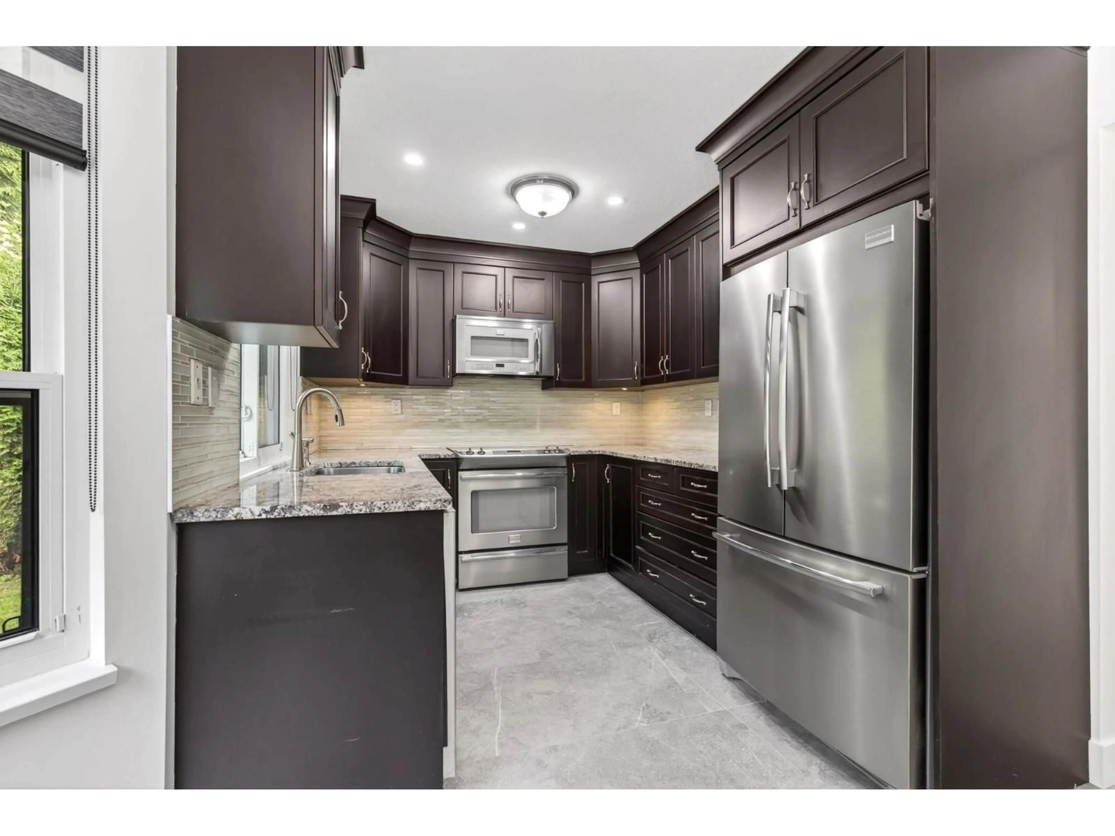 Unknown for 2359 HARPER DRIVE, Abbotsford British Columbia V3G2B2