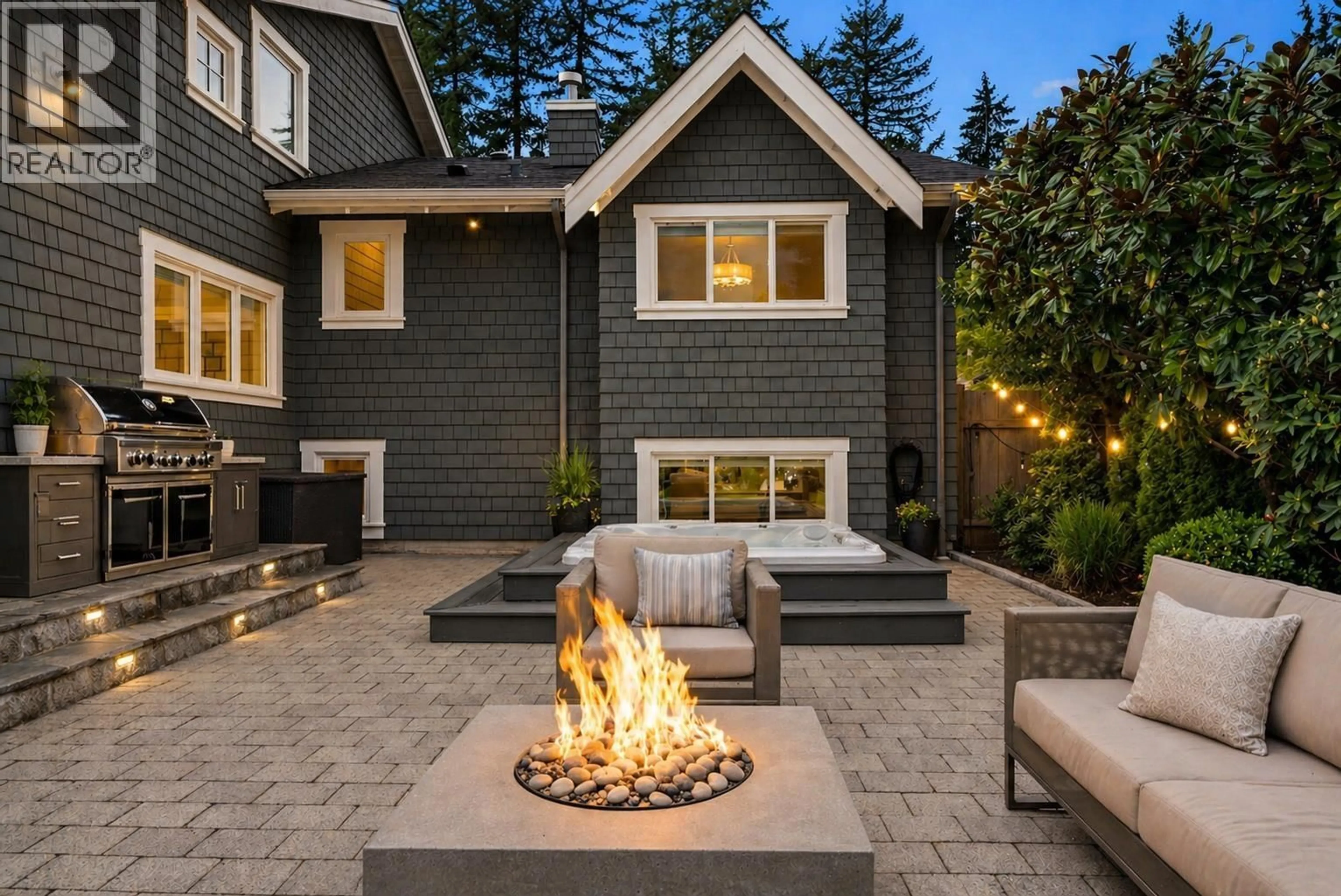 Patio, street for 4390 CHEVIOT ROAD, North Vancouver British Columbia V7R3T4