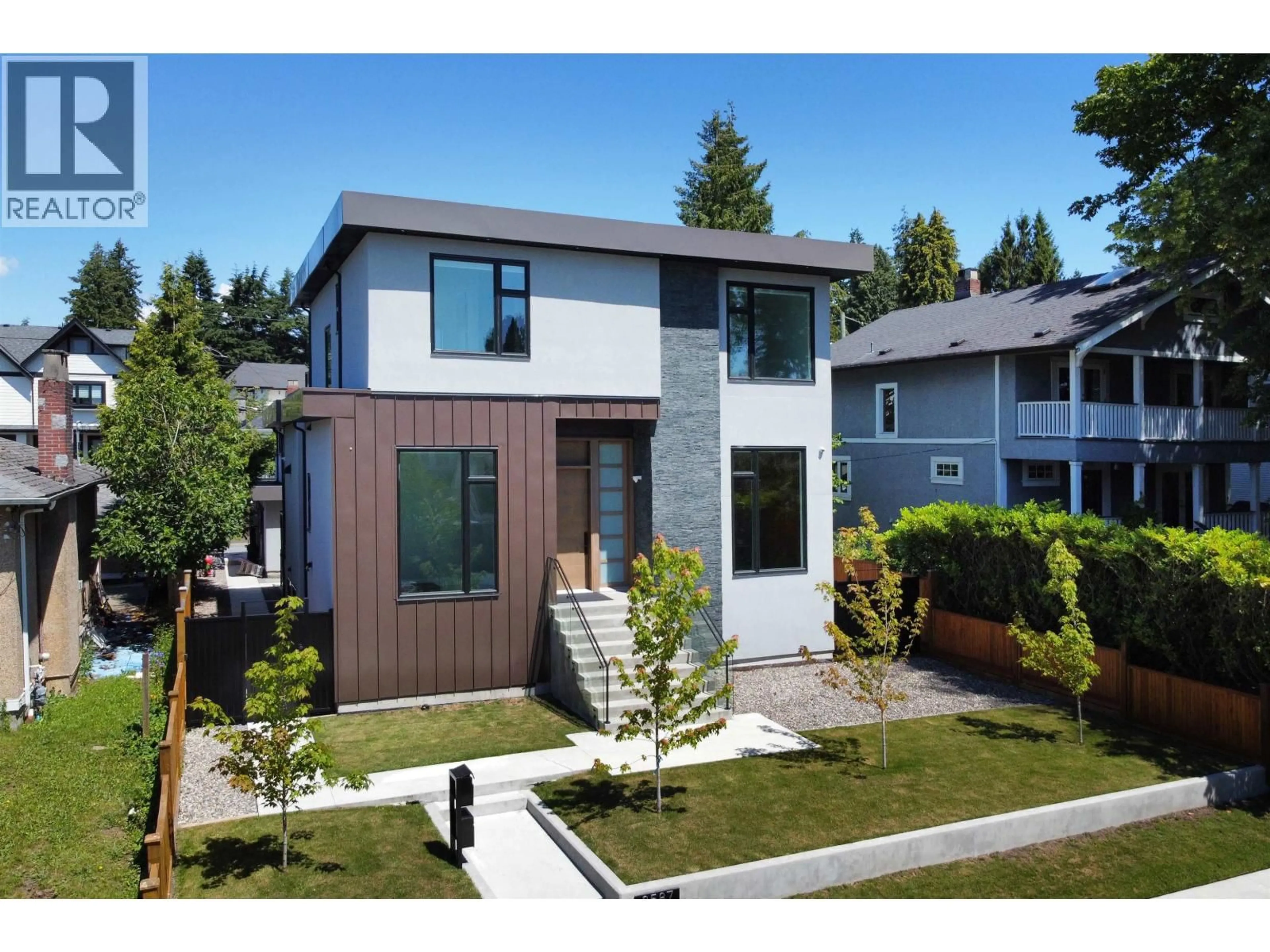 Home with vinyl exterior material, street for 3587 MAYFAIR AVENUE, Vancouver British Columbia V6N2Z2