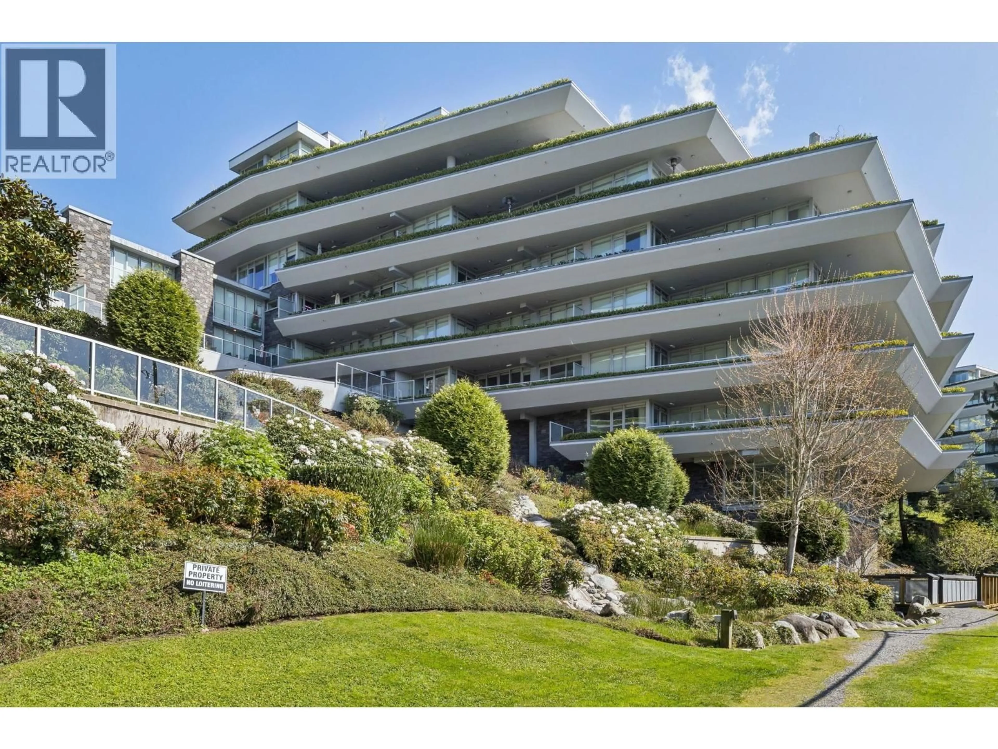 Unknown for 204 - 866 ARTHUR ERICKSON PLACE, West Vancouver British Columbia V7T0B2