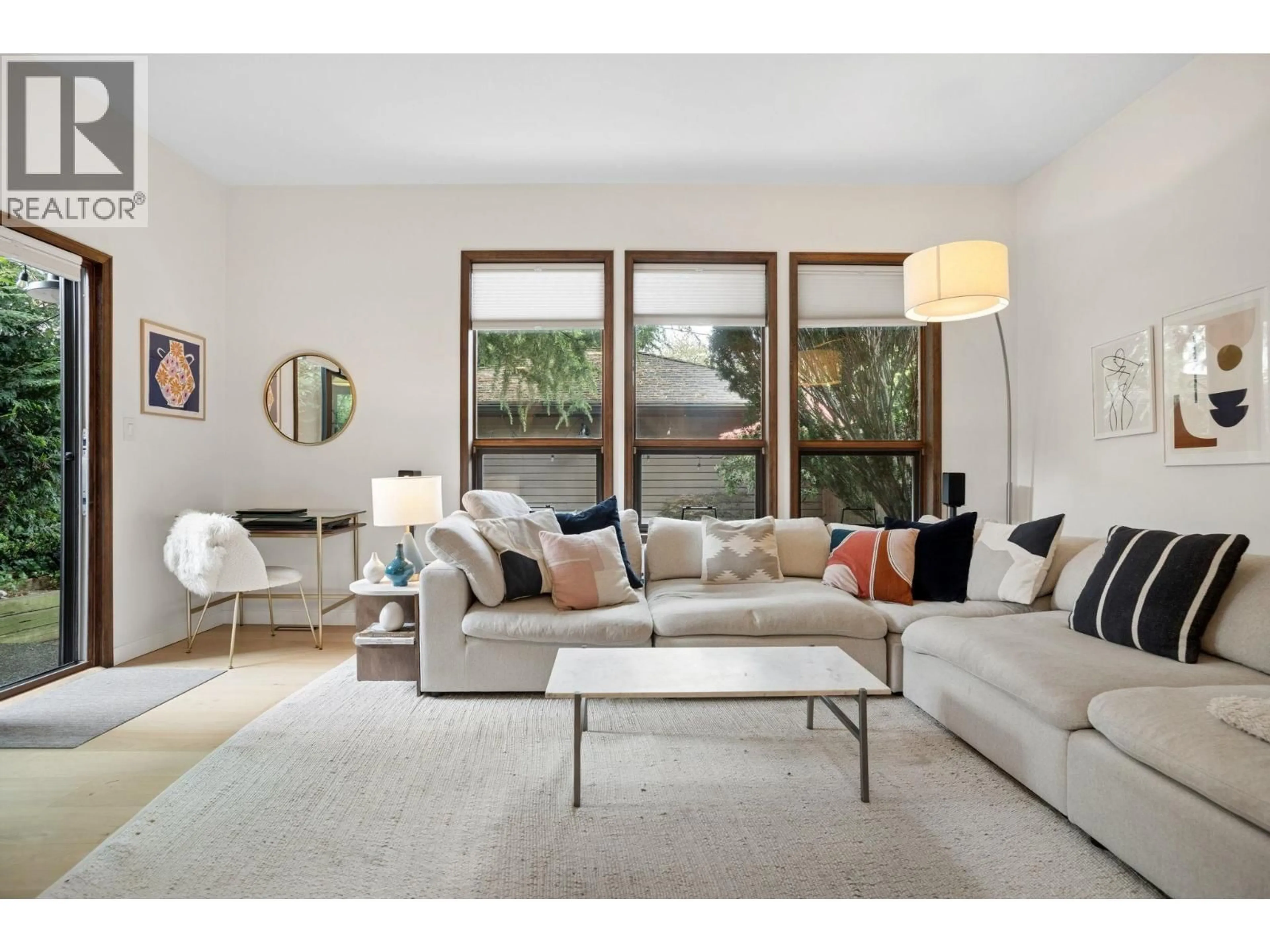 Living room with furniture, unknown for 2421 TRAFALGAR STREET, Vancouver British Columbia V6K3T2