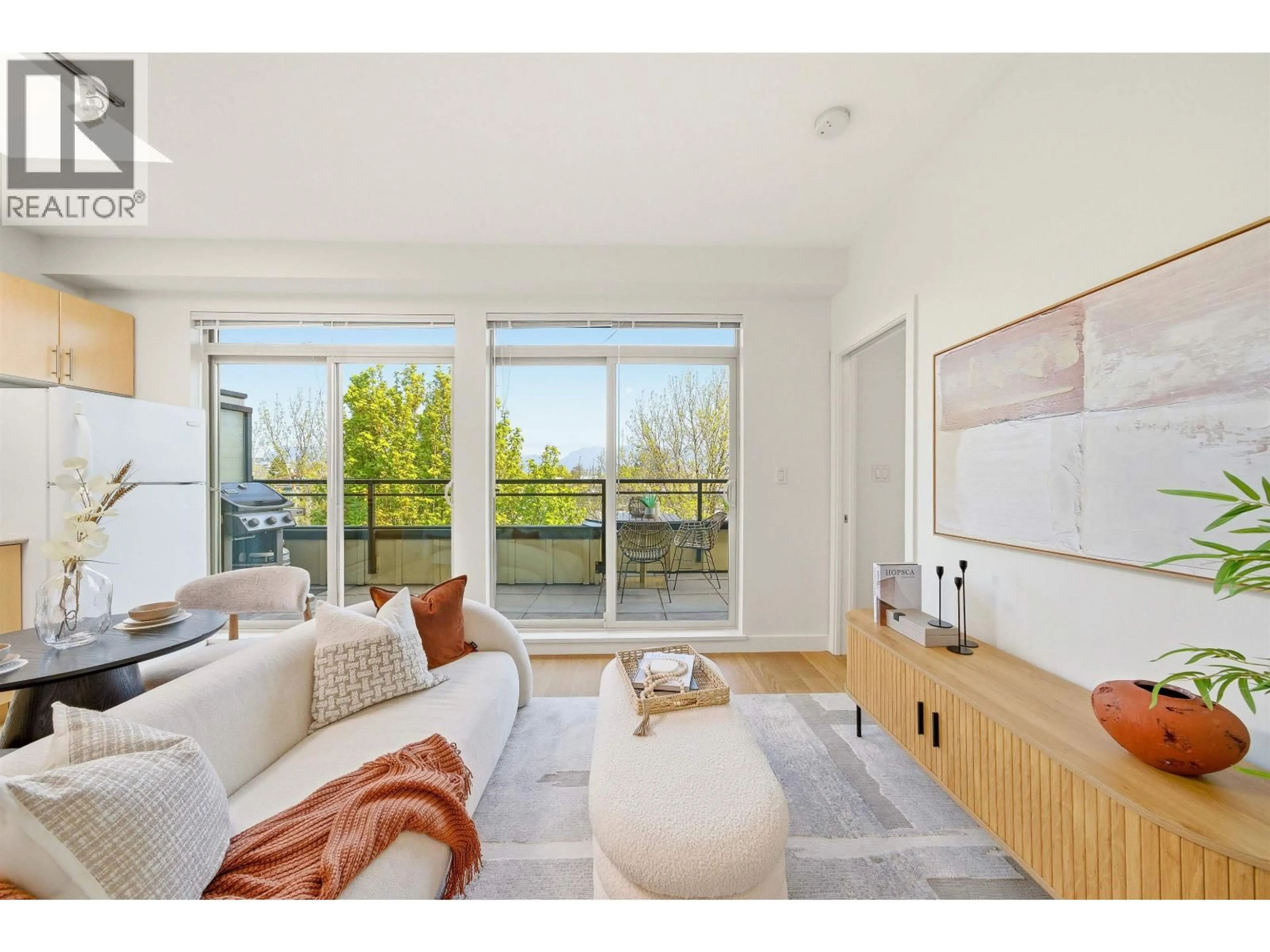 A pic of a room for PH17 - 688 17TH AVENUE, Vancouver British Columbia V5V0A8