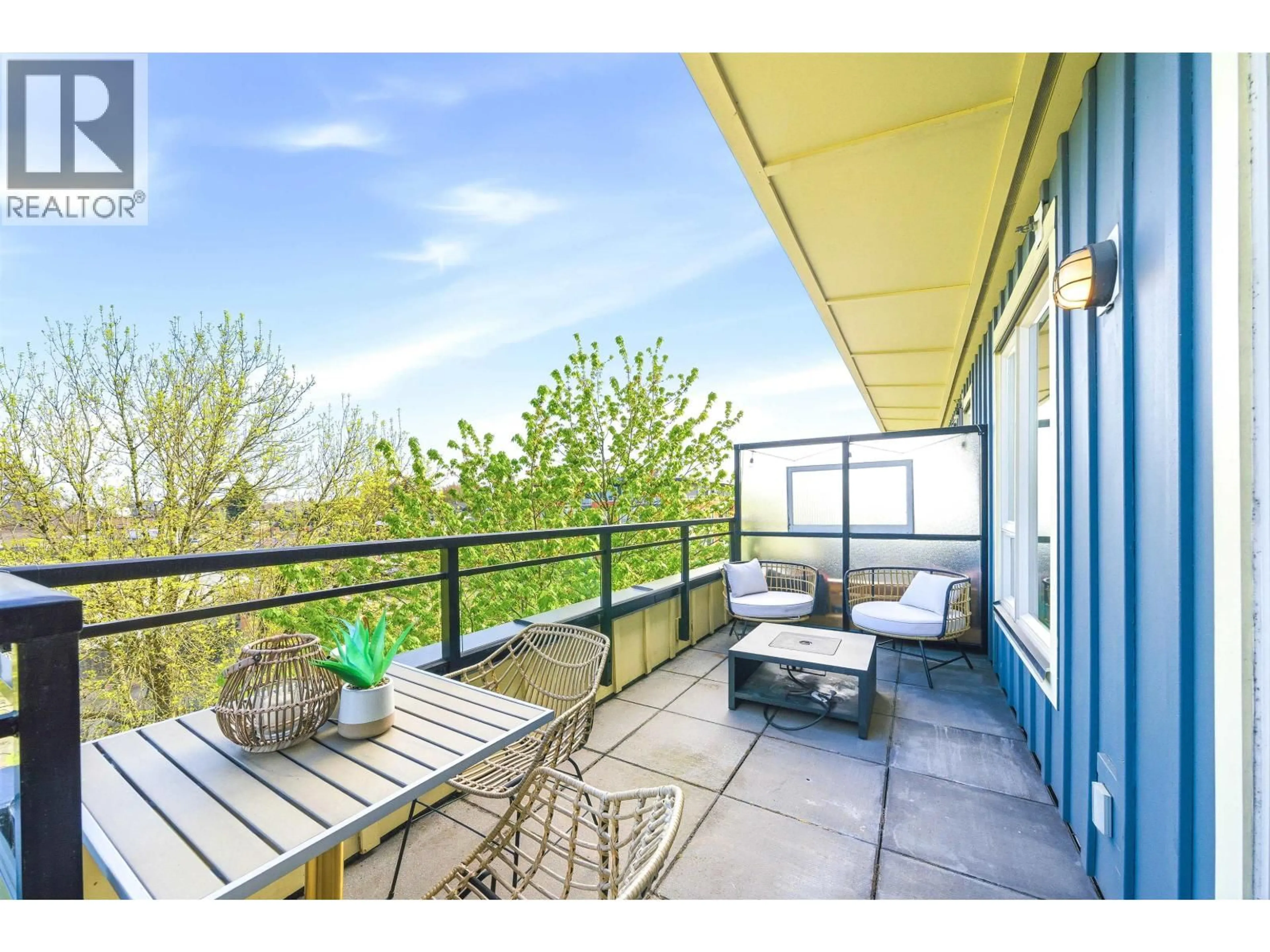 Patio, unknown for PH17 - 688 17TH AVENUE, Vancouver British Columbia V5V0A8