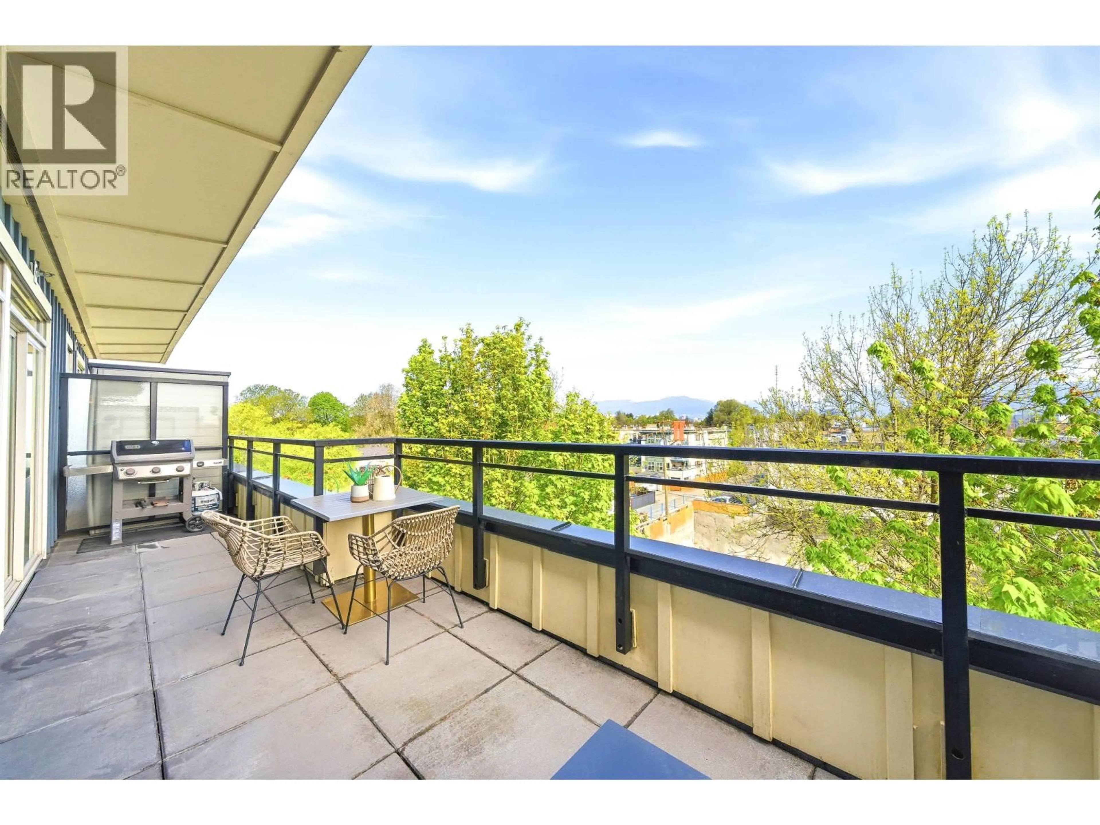 Balcony in the apartment, water/lake/river/ocean view for PH17 - 688 17TH AVENUE, Vancouver British Columbia V5V0A8