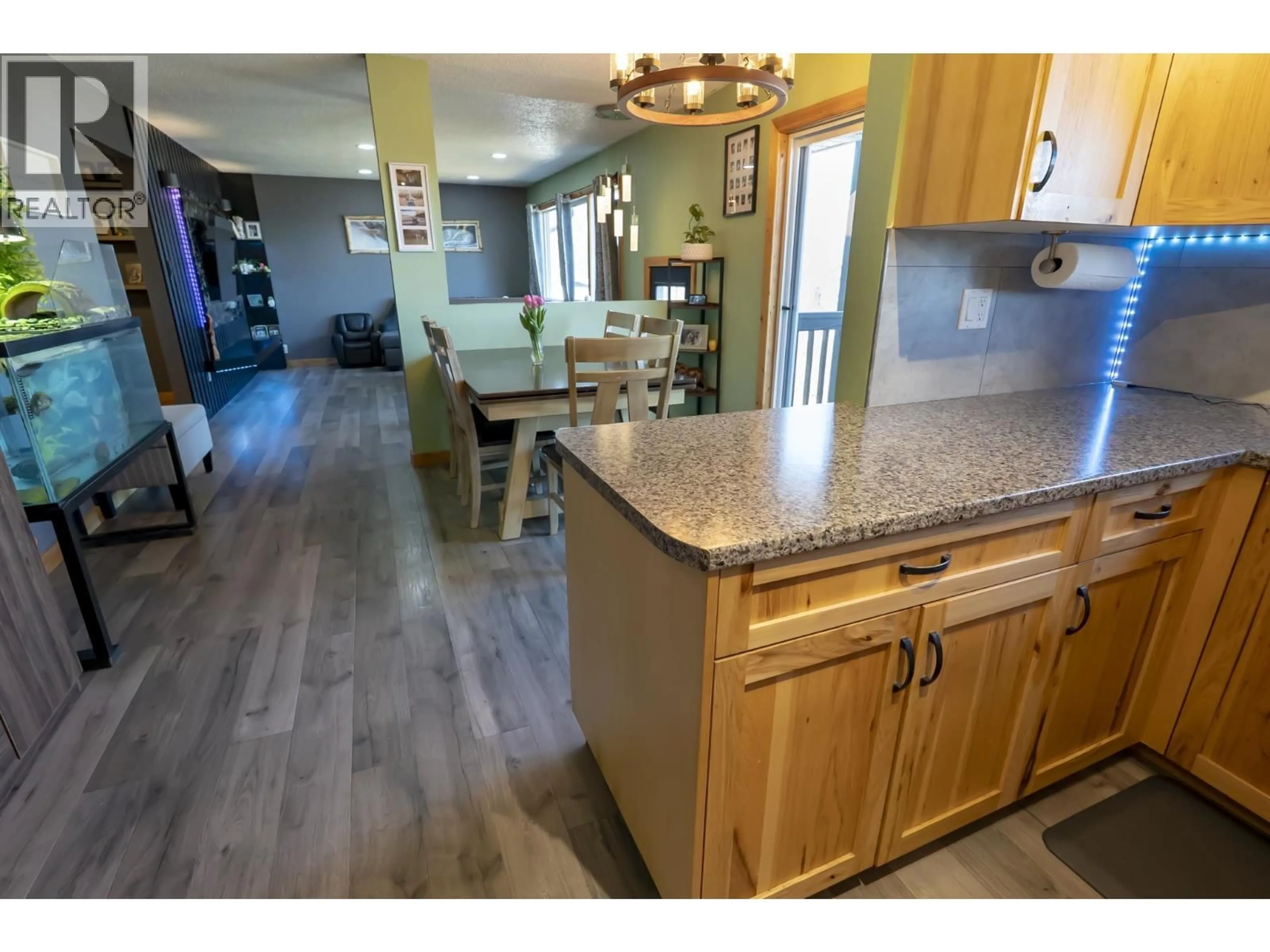 Open concept kitchen, unknown for 138 6TH STREET, Vanderhoof British Columbia V0J3A0