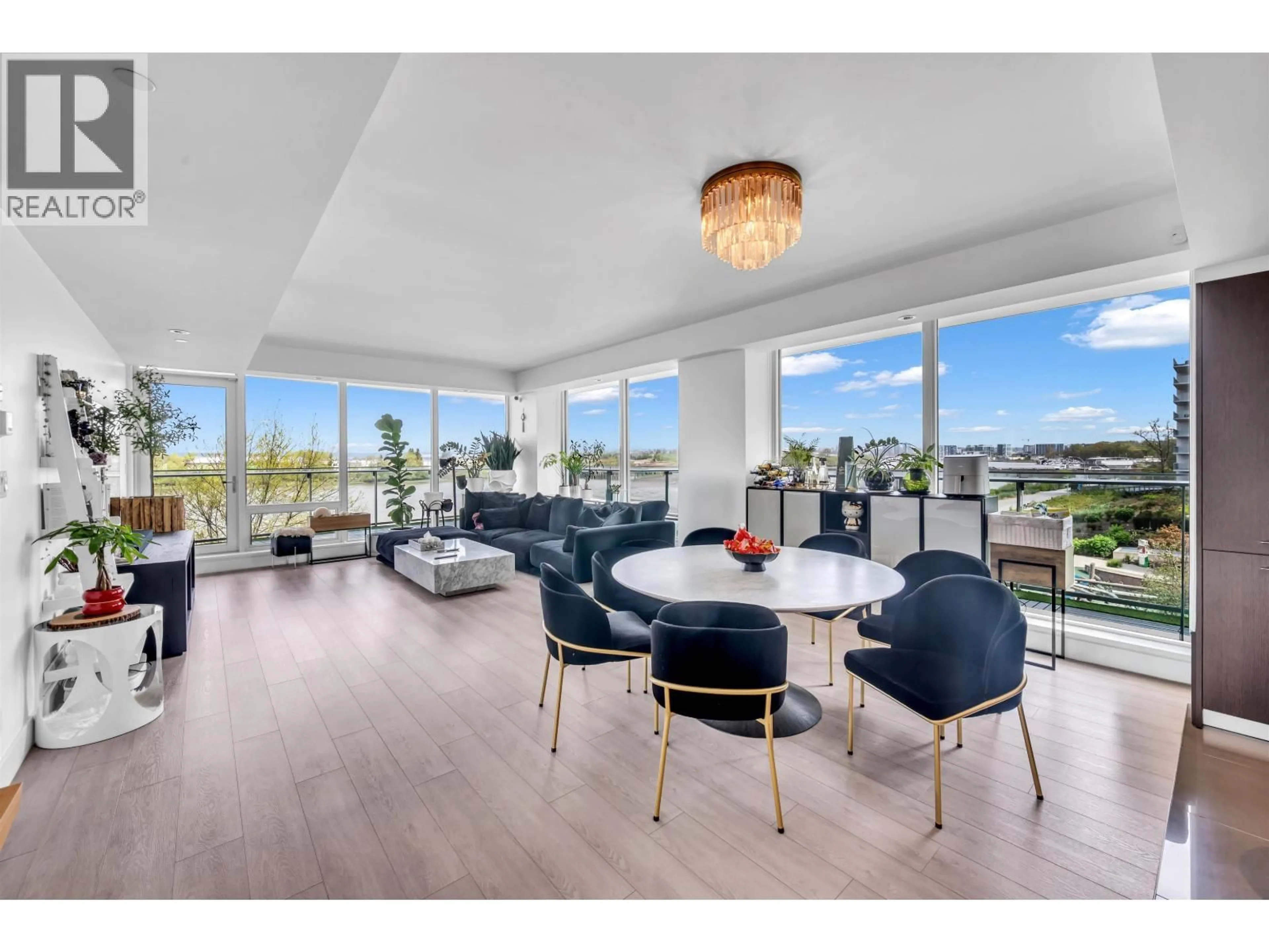 Unknown for 302 - 6633 PEARSON WAY, Richmond British Columbia V7C0C4