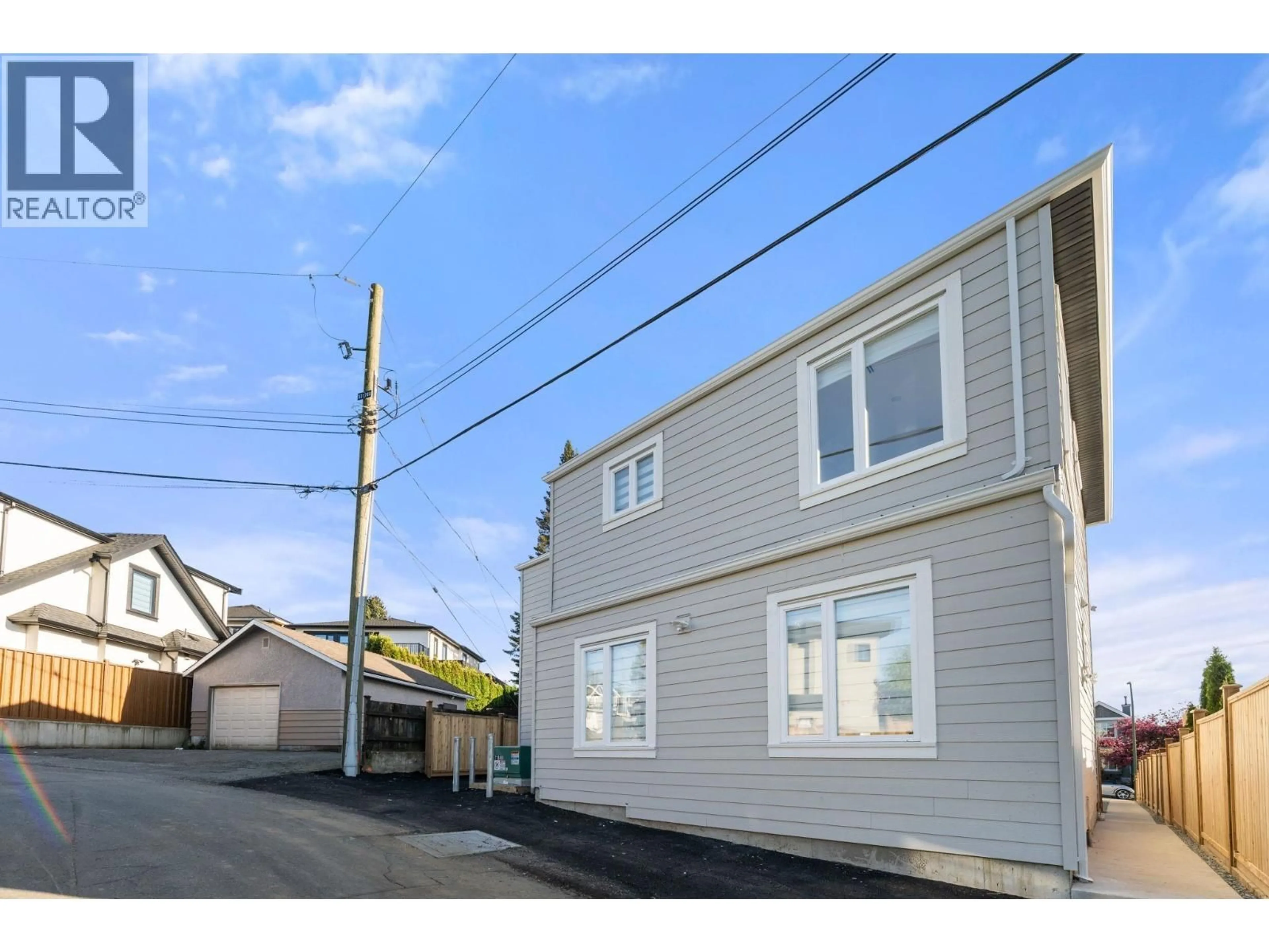 Unknown for 2 - 3583 HAIDA DRIVE, Vancouver British Columbia V5M3Y9