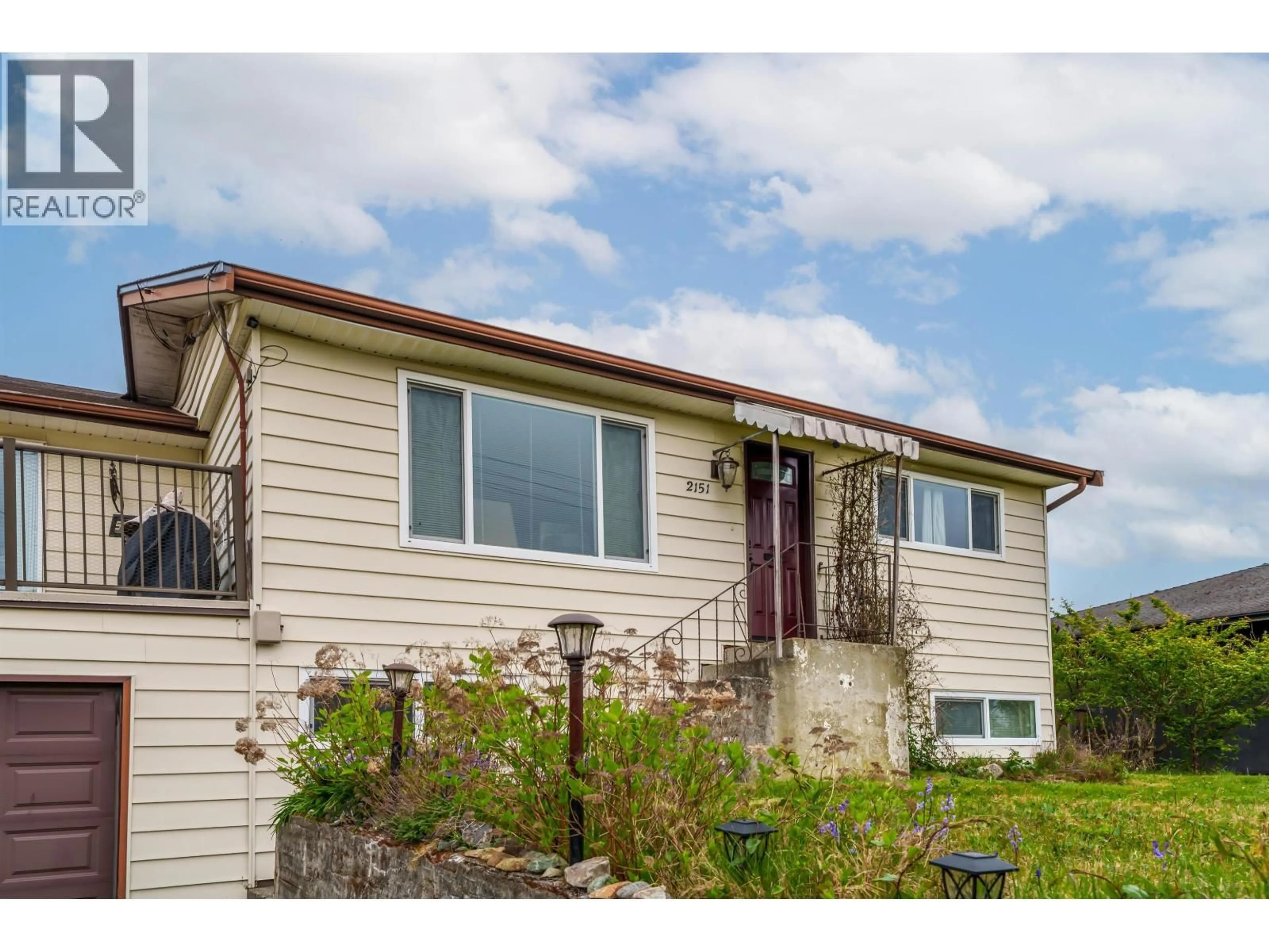 Home with vinyl exterior material, unknown for 2151 DAWES HILL ROAD, Coquitlam British Columbia V3K1N2