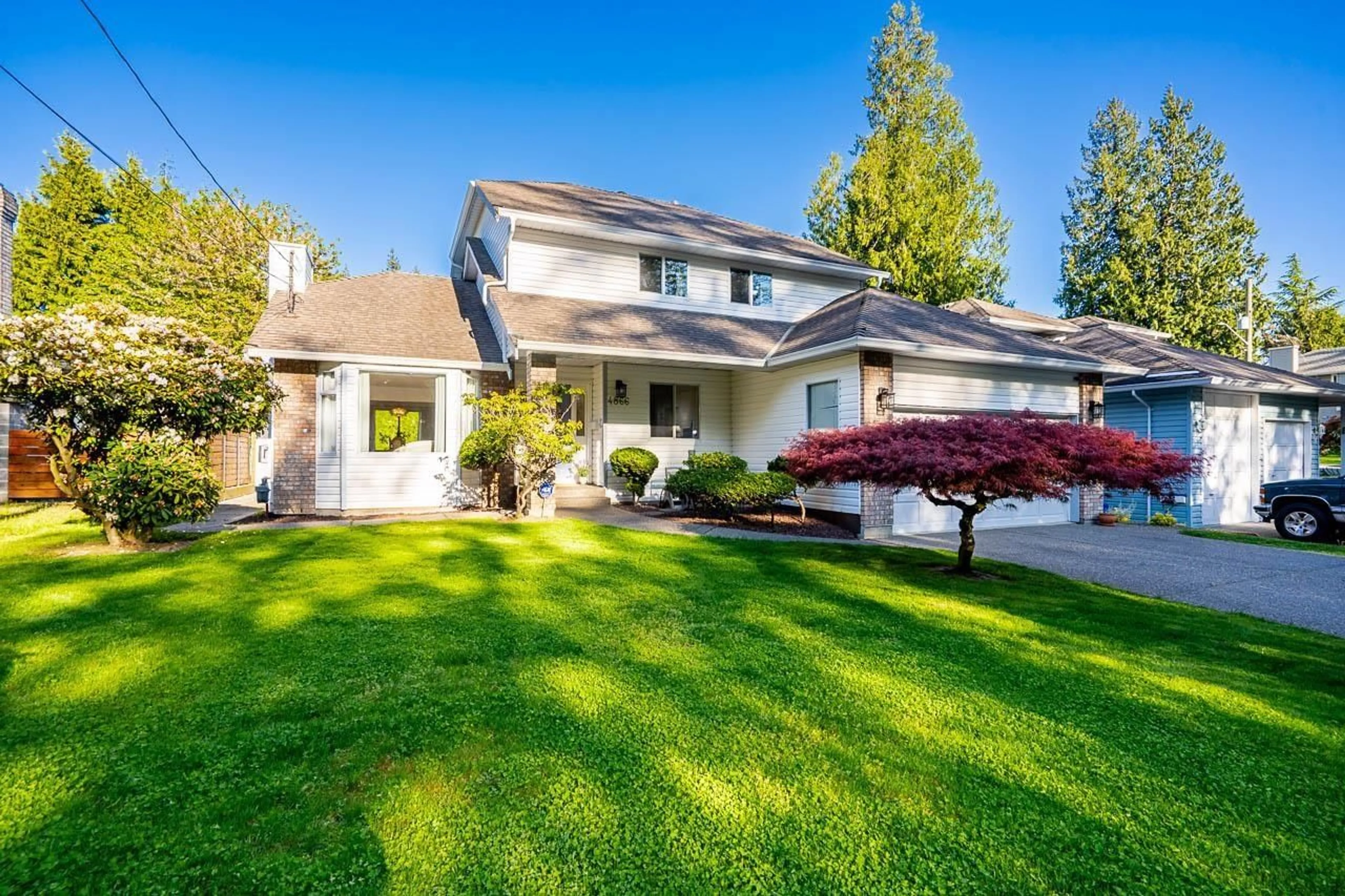 Home with vinyl exterior material, street for 4866 196TH STREET STREET, Langley British Columbia V3A7Z7