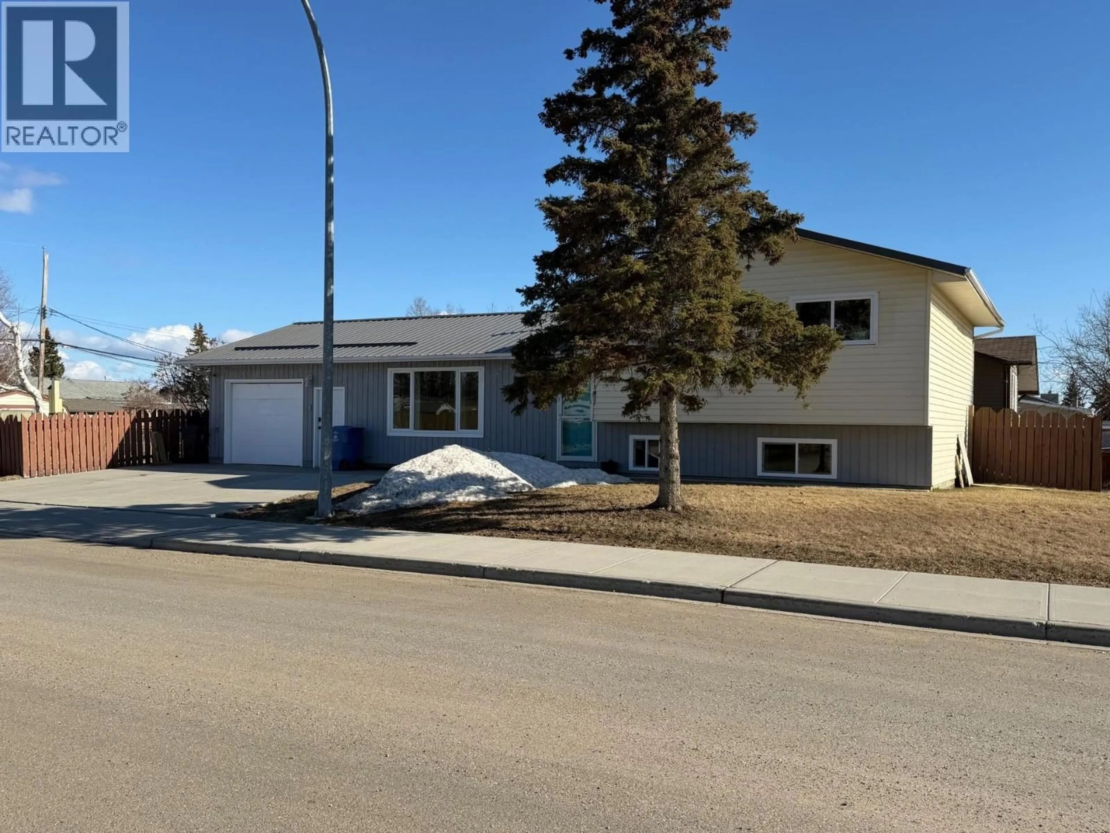 Unknown for 7715 91 AVENUE, Fort St. John British Columbia V1J4V3