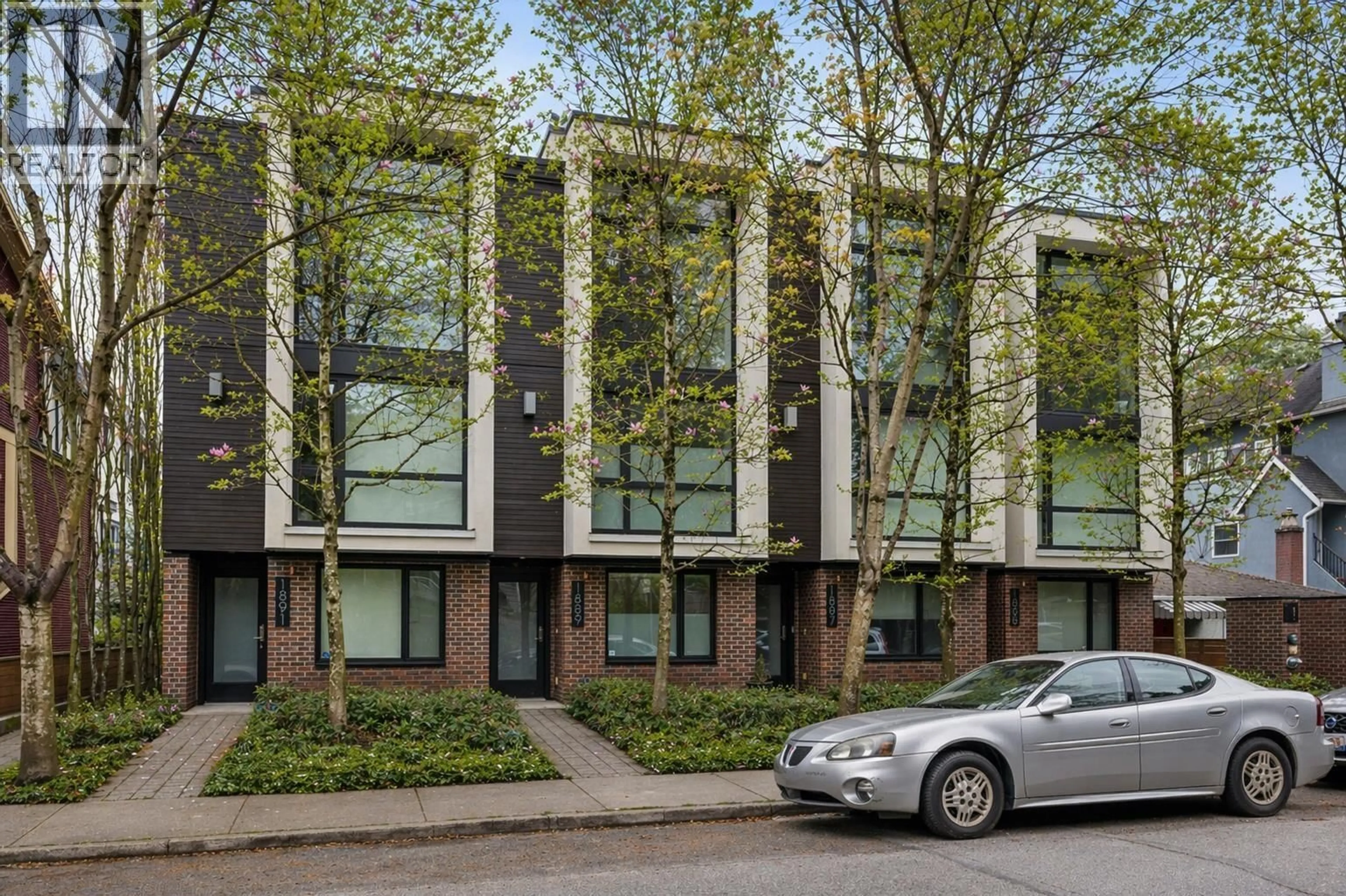 Unknown for 1889 2ND AVENUE, Vancouver British Columbia V6J1J1