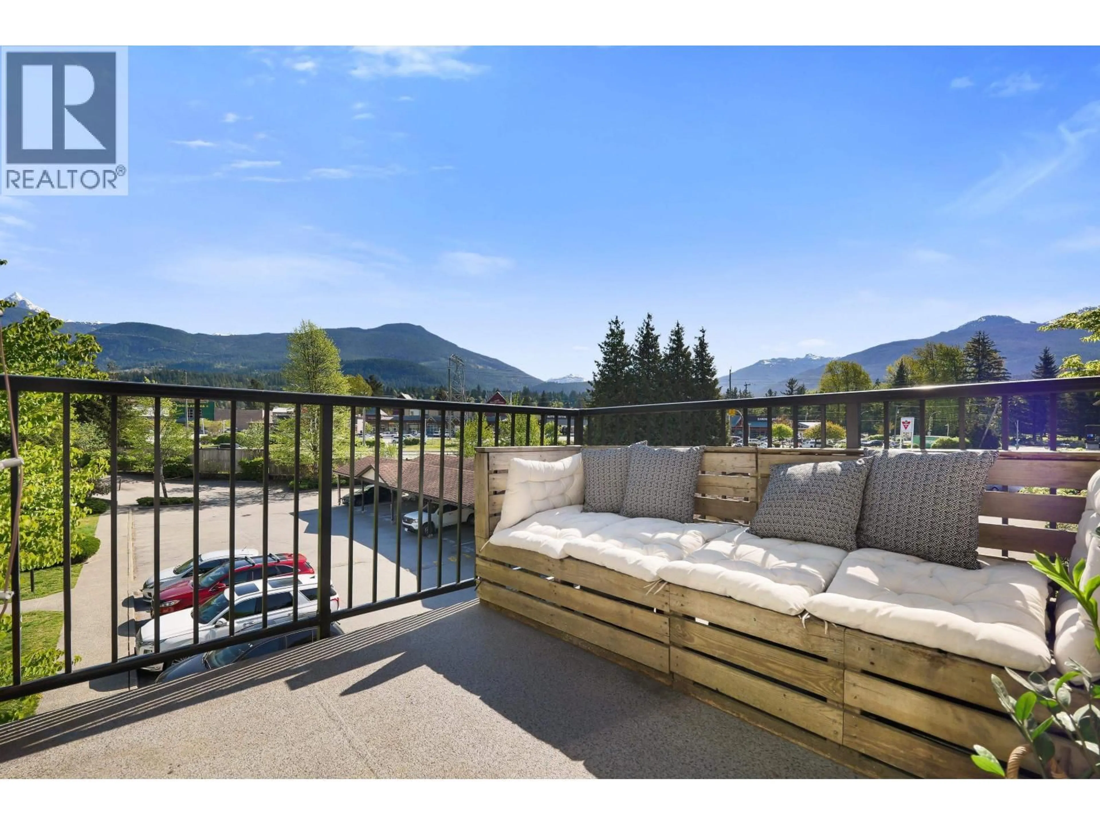 Patio, mountain view for C311 - 40140 WILLOW CRESCENT, Squamish British Columbia V8B0M1