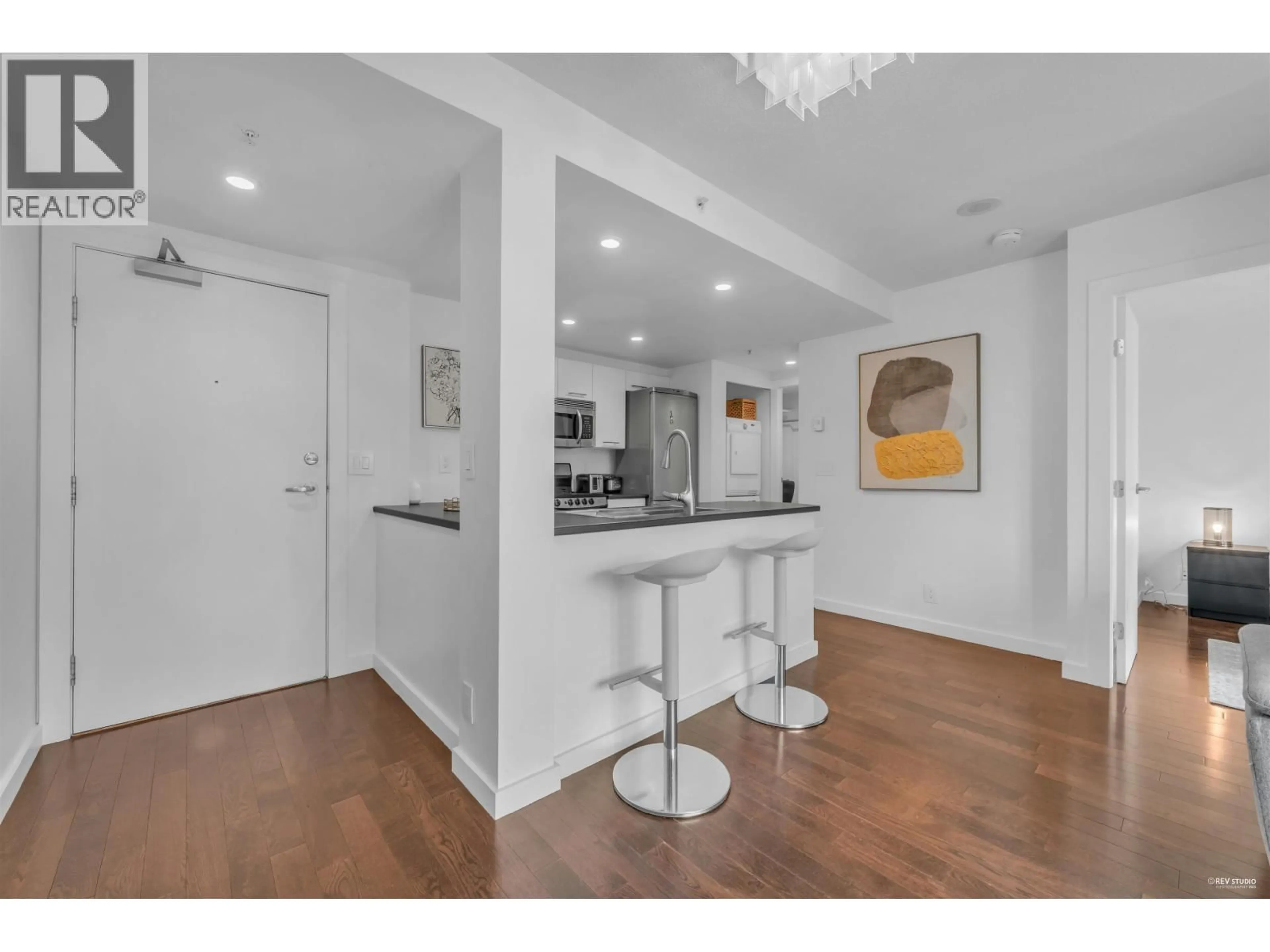 Open concept kitchen, unknown for 2106 - 1331 GEORGIA STREET, Vancouver British Columbia V6E4P1