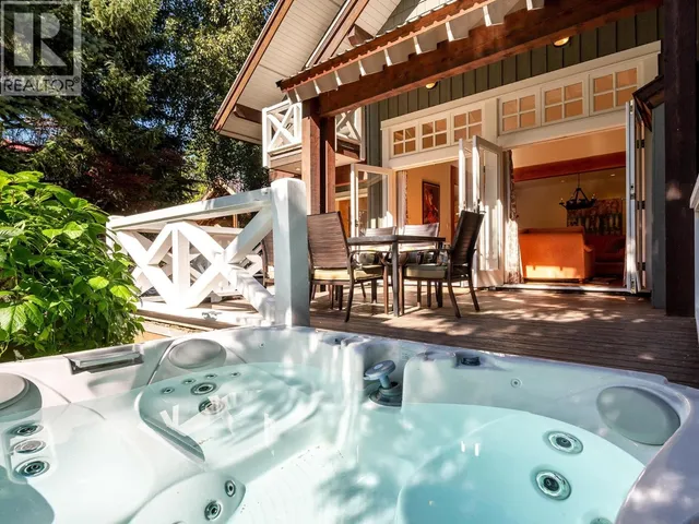 7313 FITZSIMMONS ROAD SOUTH, Whistler 5