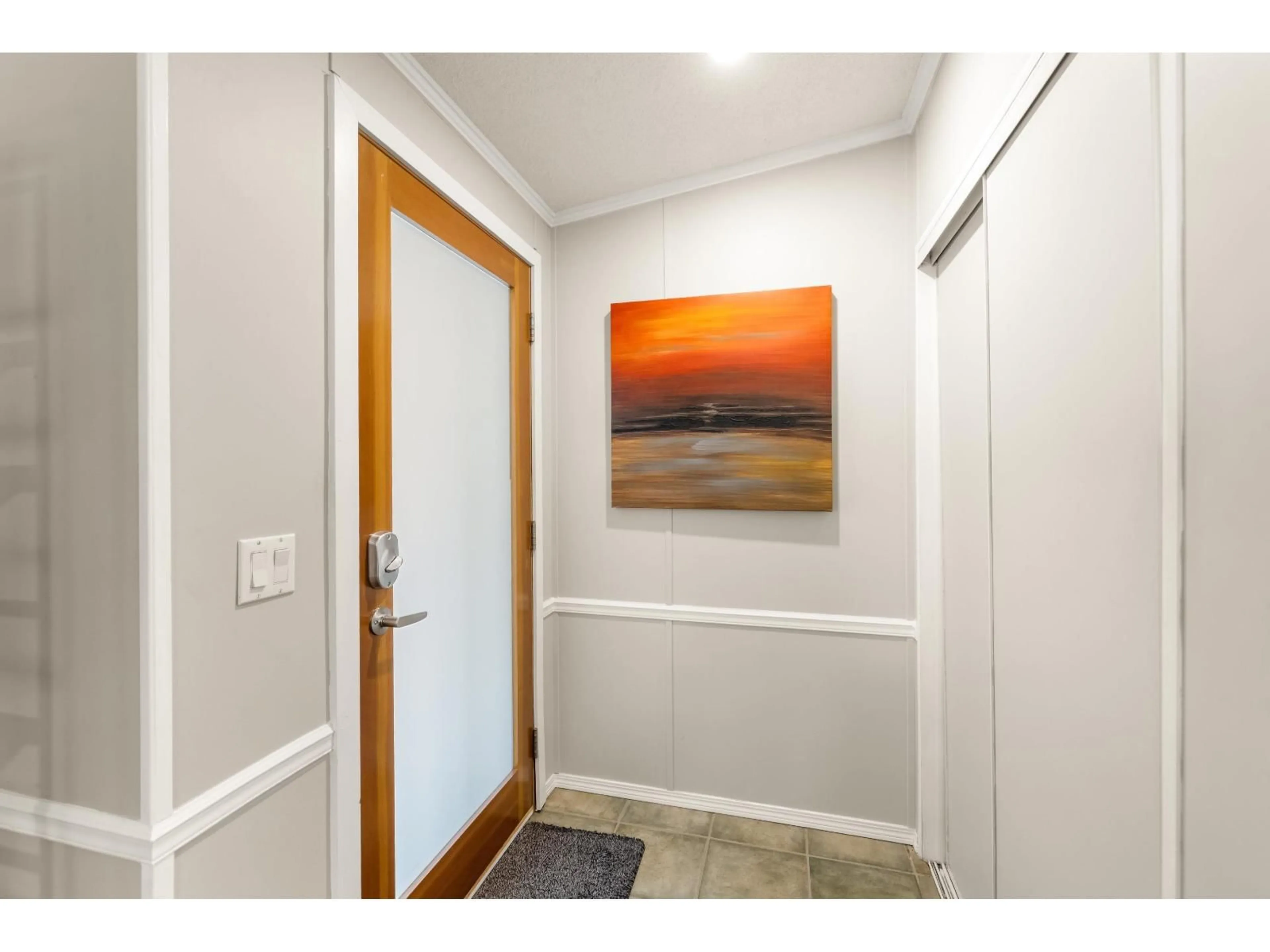 Indoor entryway for 158 - 9055 ASHWELL ROAD, Chilliwack British Columbia V2P7S6