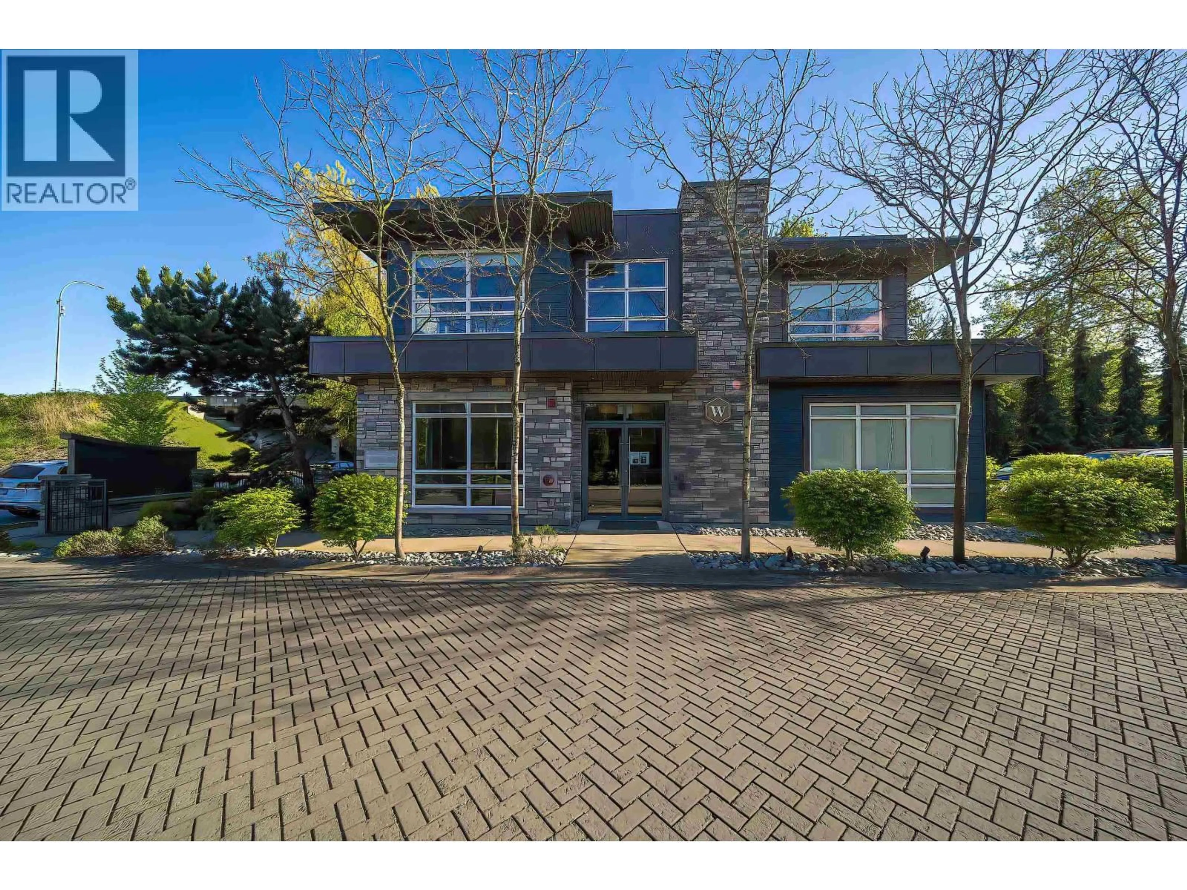 Home with brick exterior material, street for 10 - 4991 NO. 5 ROAD, Richmond British Columbia V6X0S9