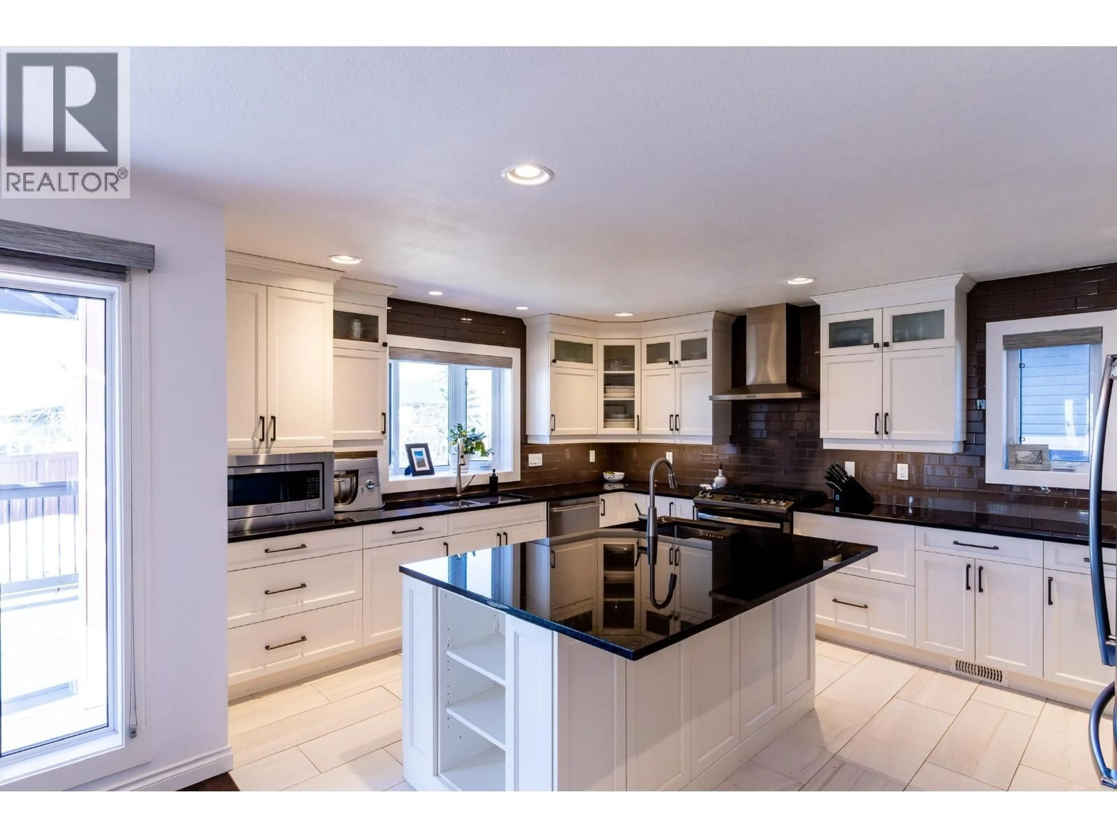 Unknown for 8807 110 AVENUE, Fort St. John British Columbia V1J7G7