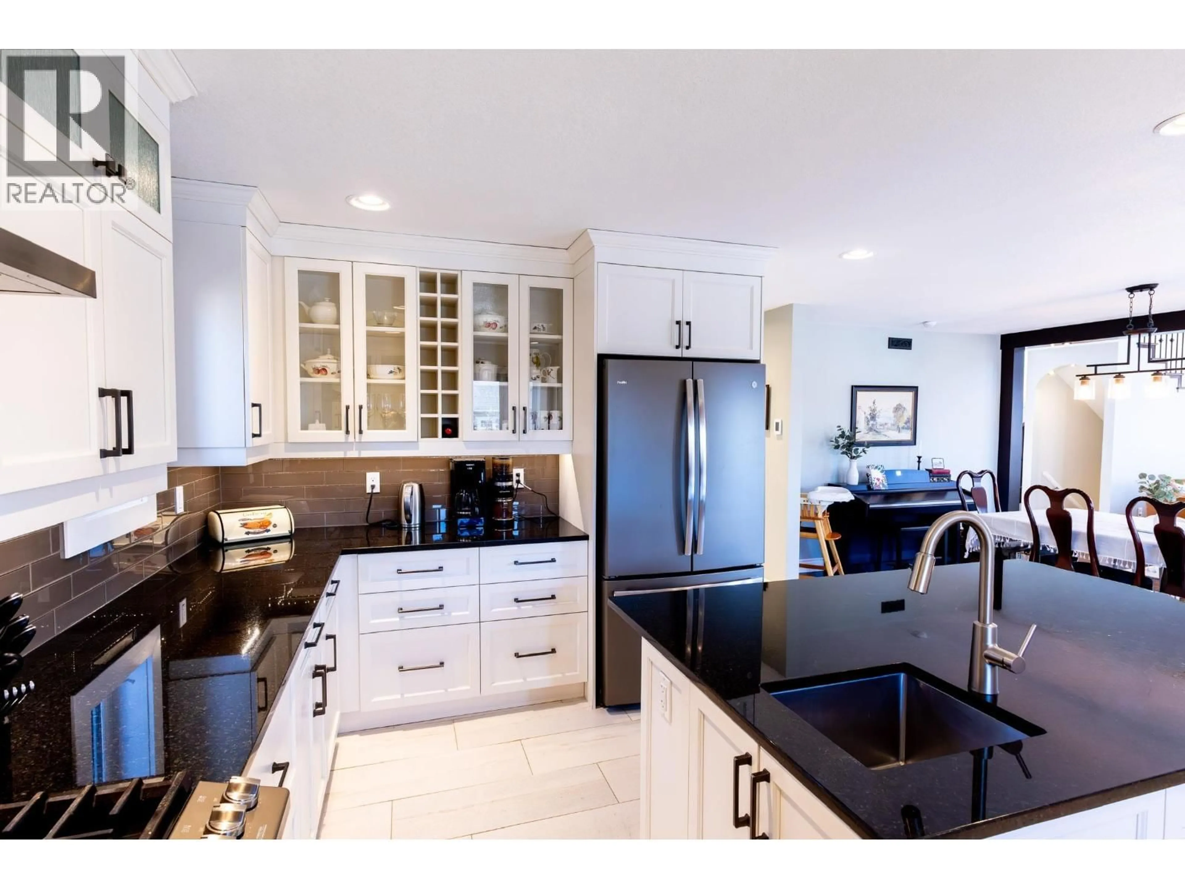 Unknown for 8807 110 AVENUE, Fort St. John British Columbia V1J7G7