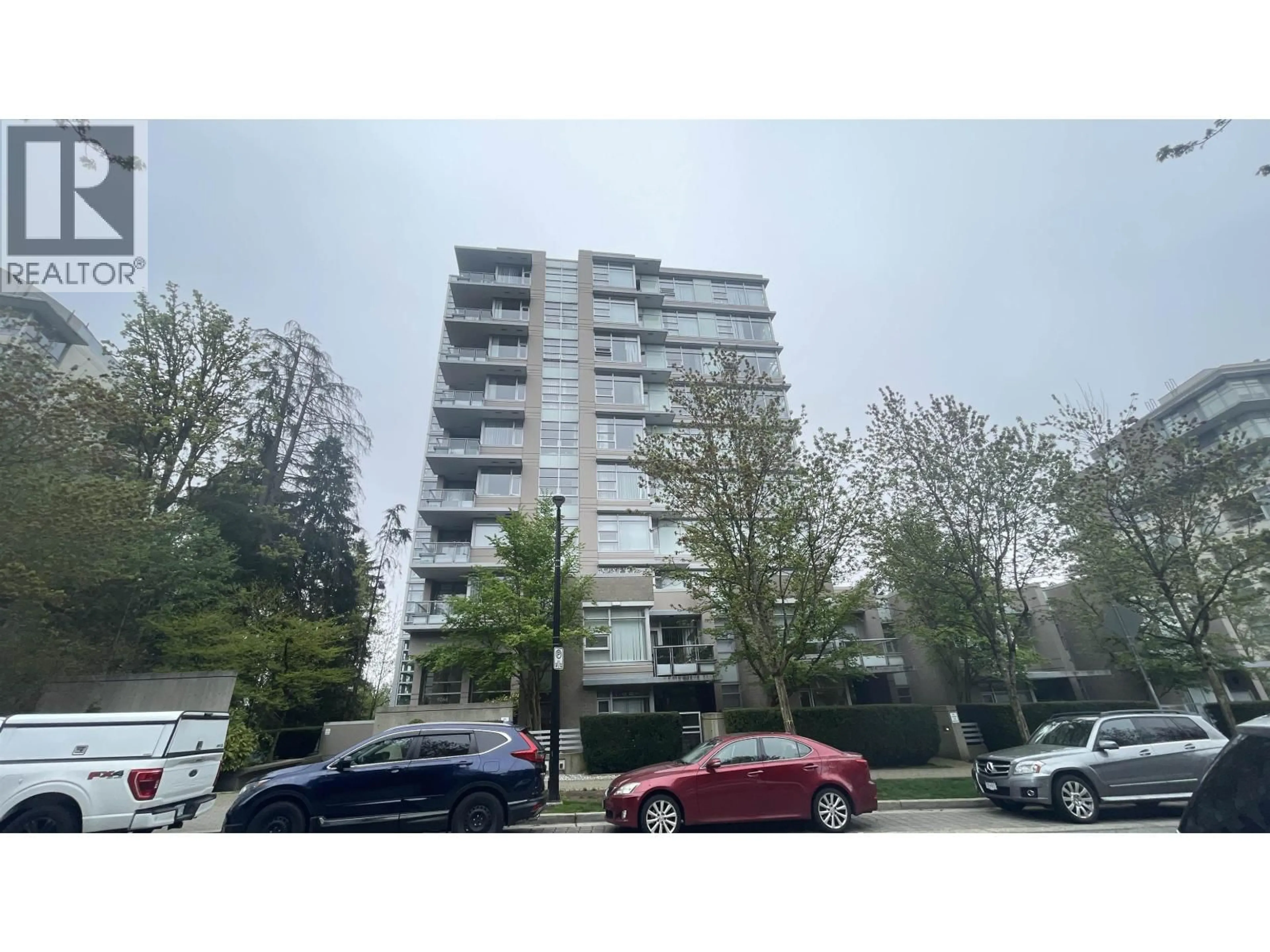 Blurry image for 601 - 9266 UNIVERSITY CRESCENT, Burnaby British Columbia V5A4Z1