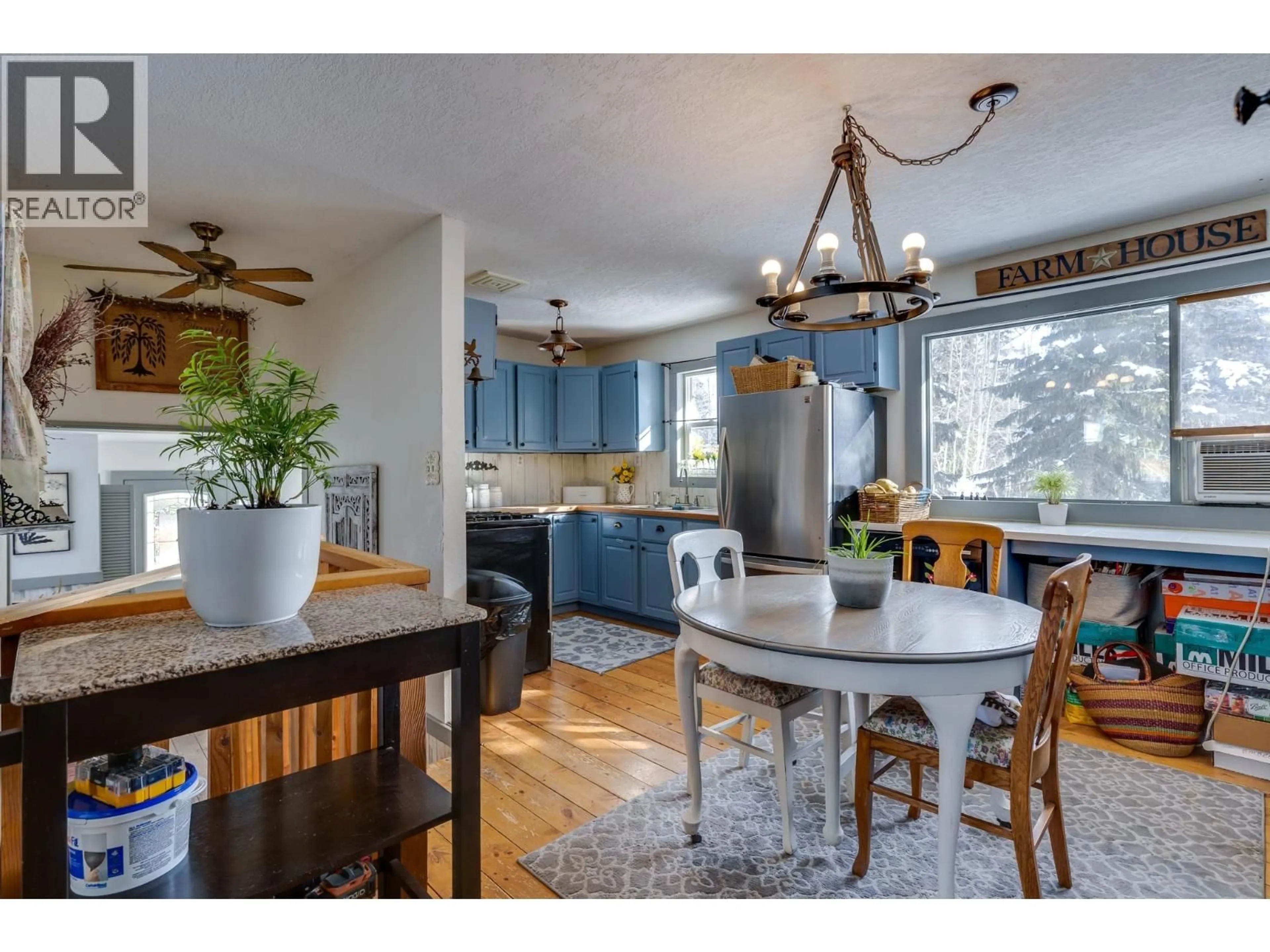 Open concept kitchen, unknown for 17165 PERRY ROAD, Prince George British Columbia V2K5E3