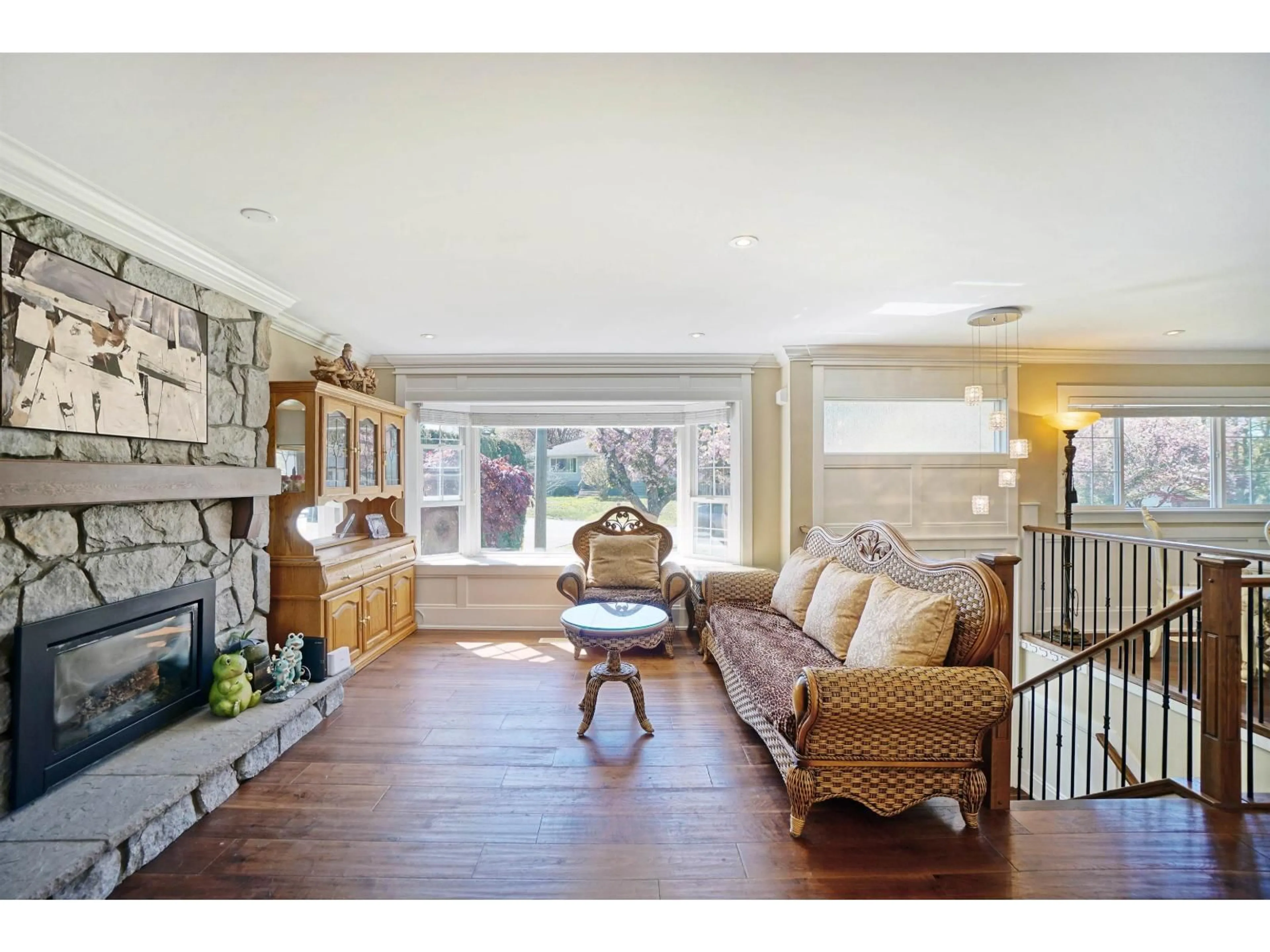 Unknown for 15125 CANARY DRIVE, Surrey British Columbia V3R4V4